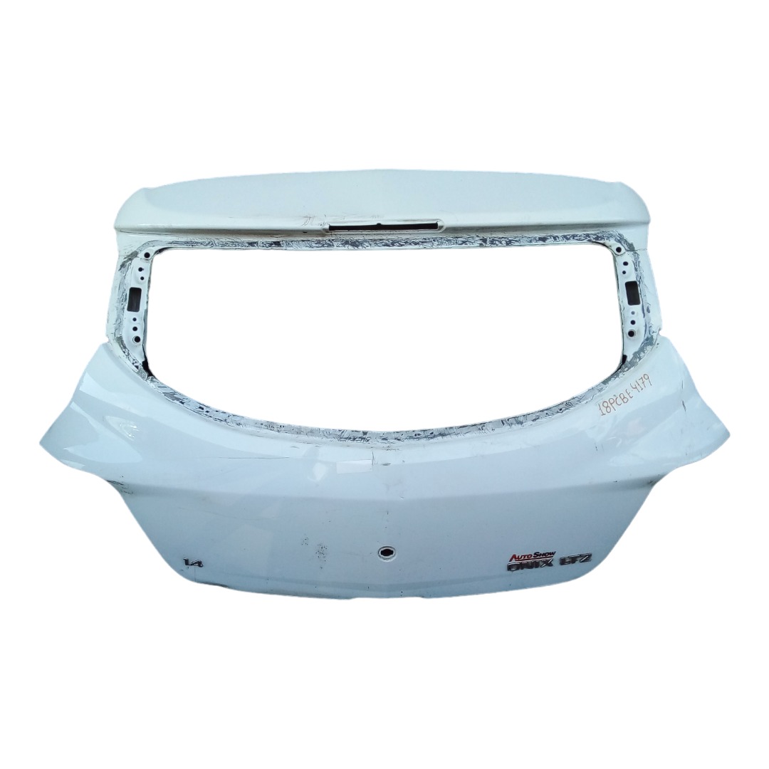 Tampa Traseira Chevrolet Onix 2014 Para Recuperar 1