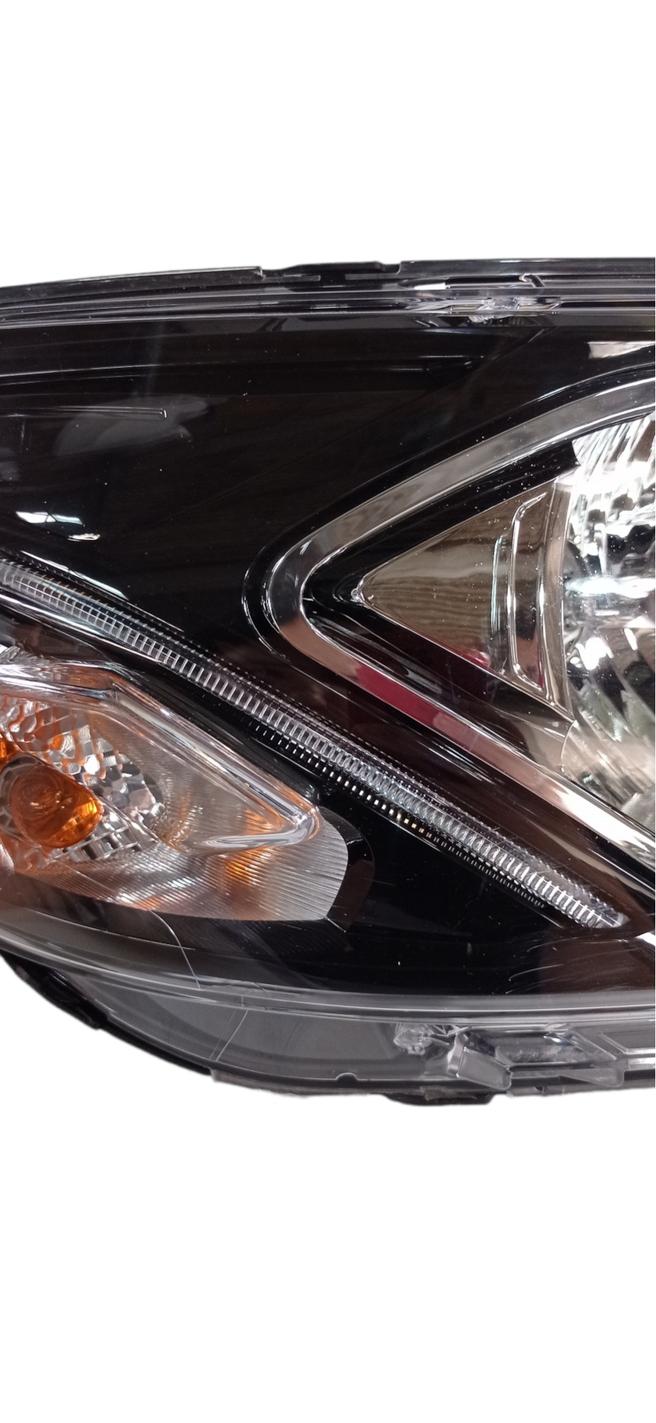 Farol Direito Com Led Onix Prisma 2016 2019 Marcara Negra 6