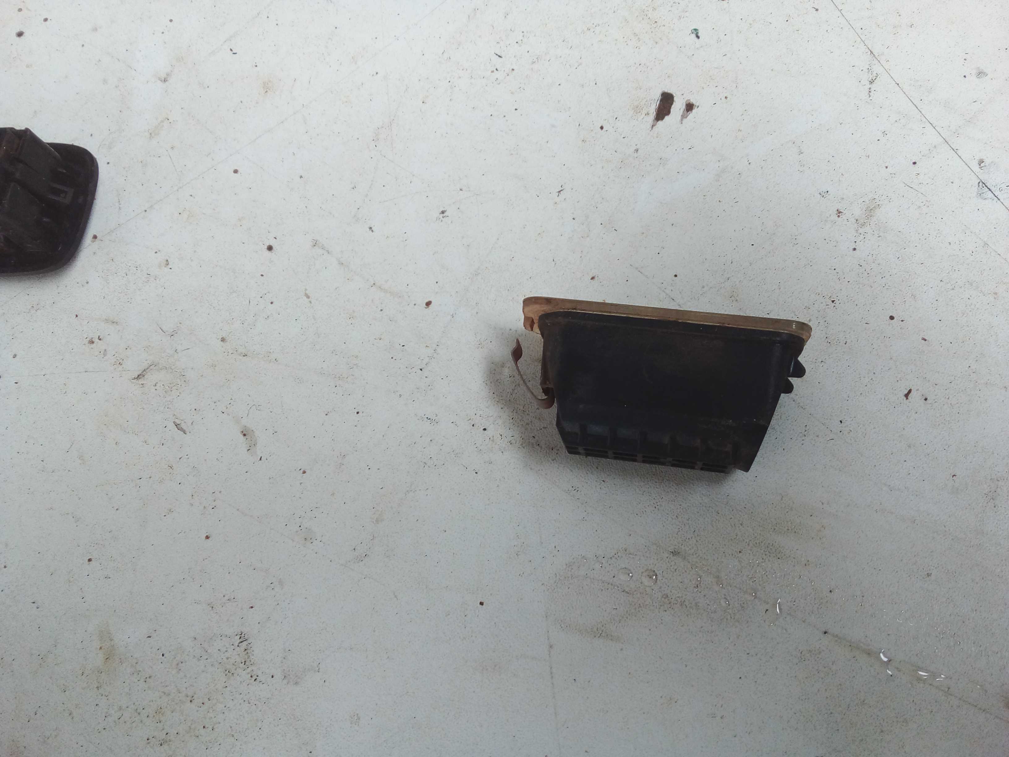 LUZ PLACA KA 2018 2