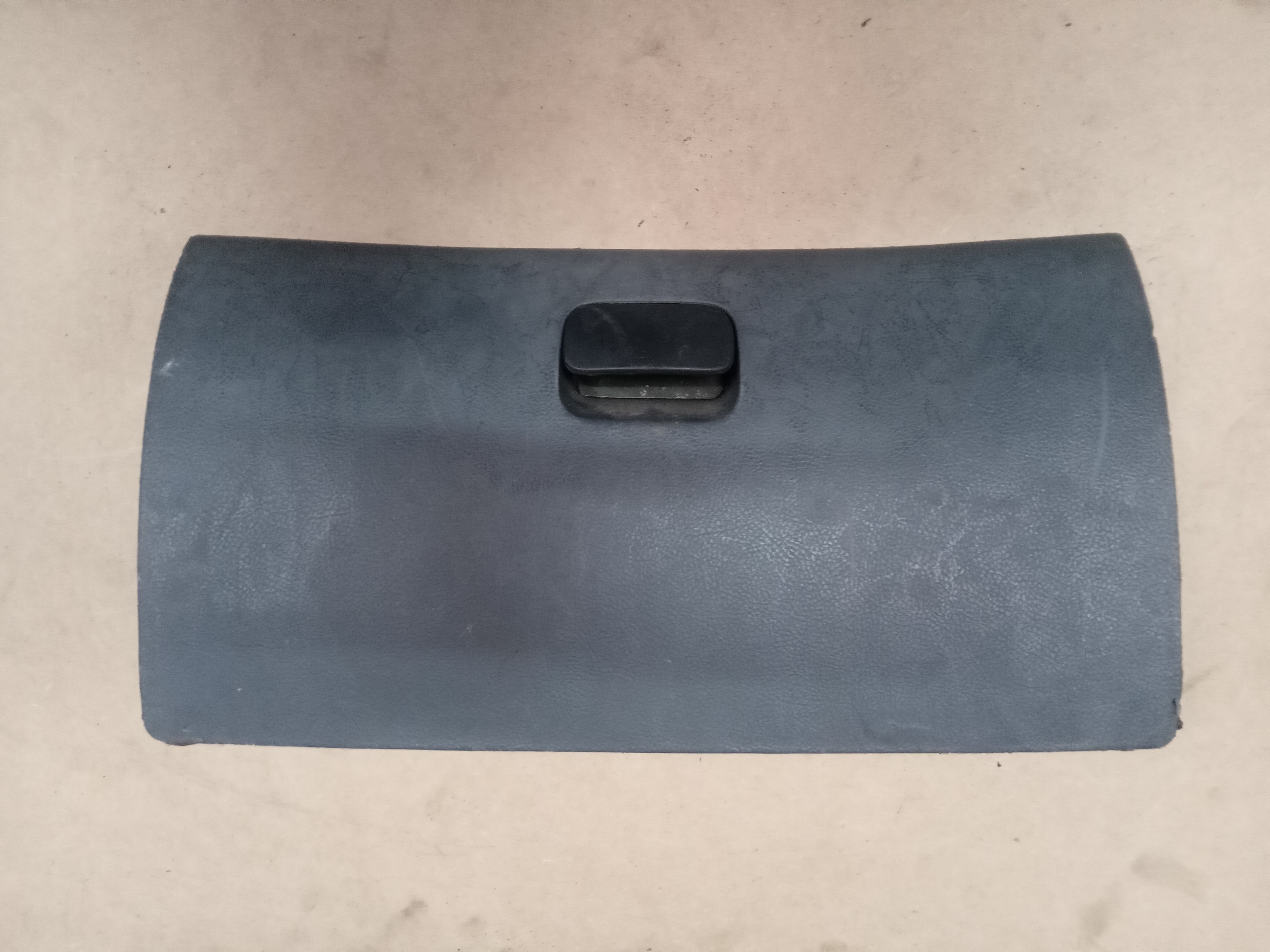 Tampa porta luvas Fiat Palio 2000 1