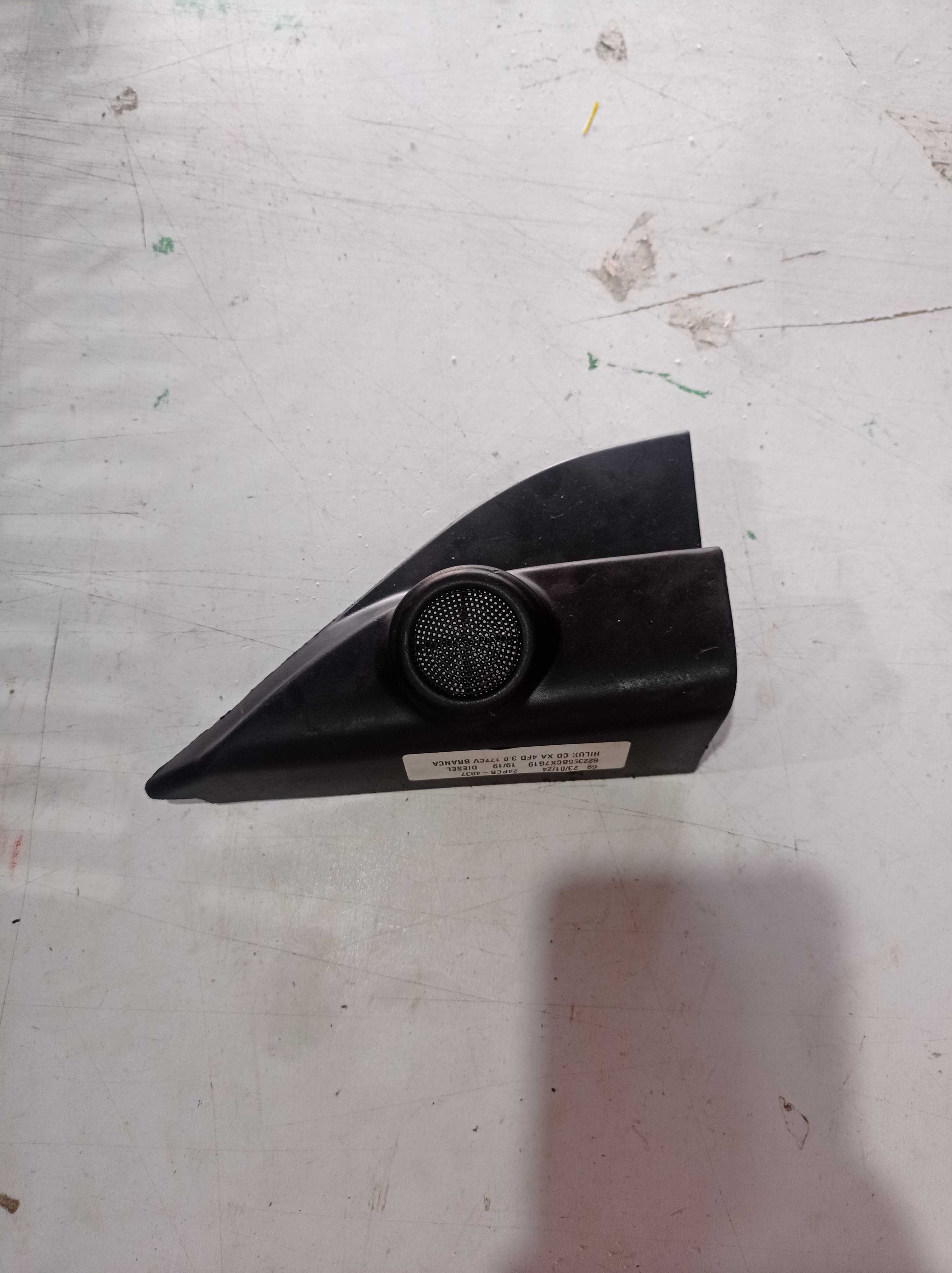 ACABAMENTO INTERNO RETROVISOR ESQUERDO TOYOTA HILUX 2019