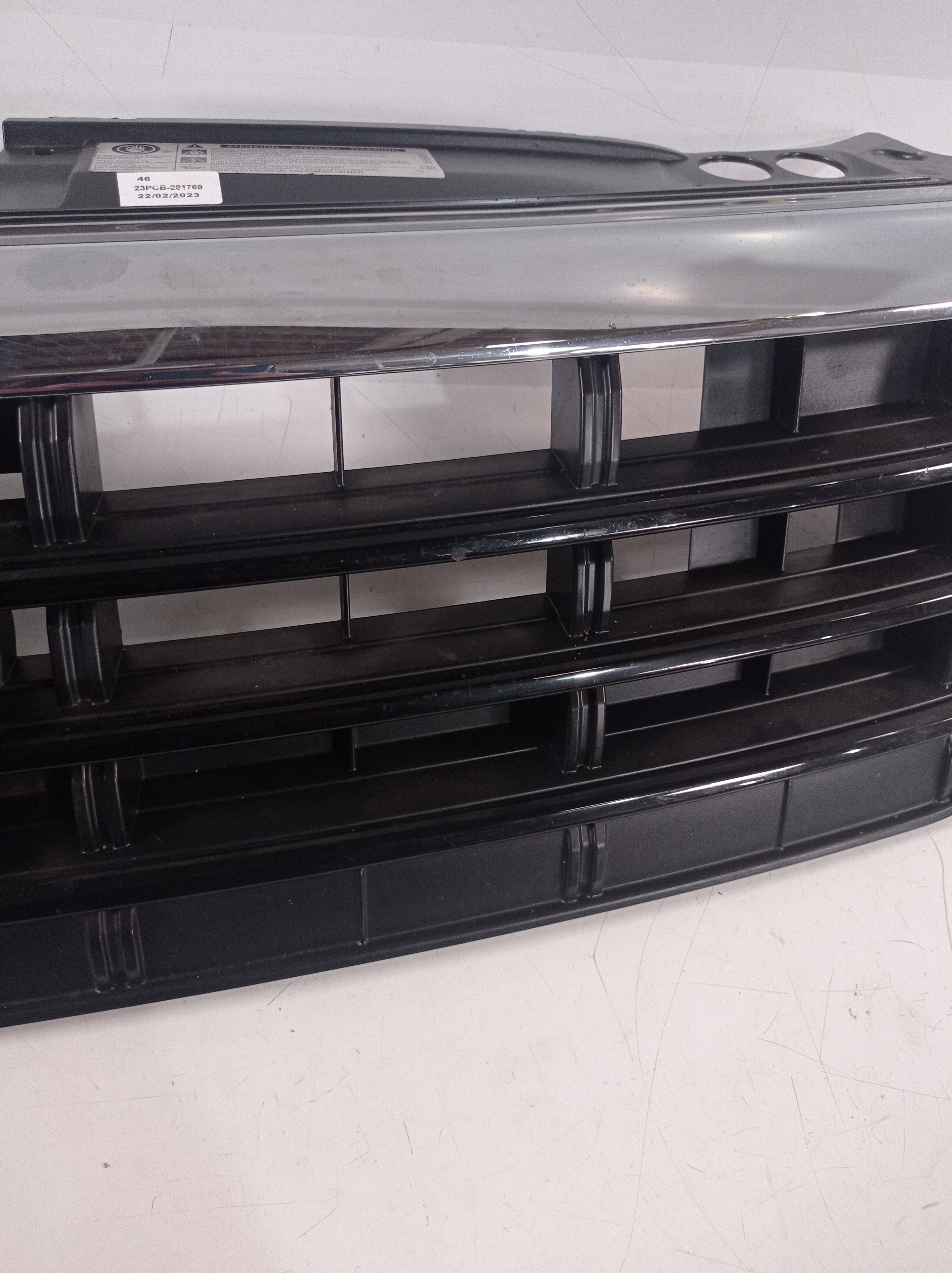 Grade Radiador Volkswagen Jetta 2018 A 2020 6