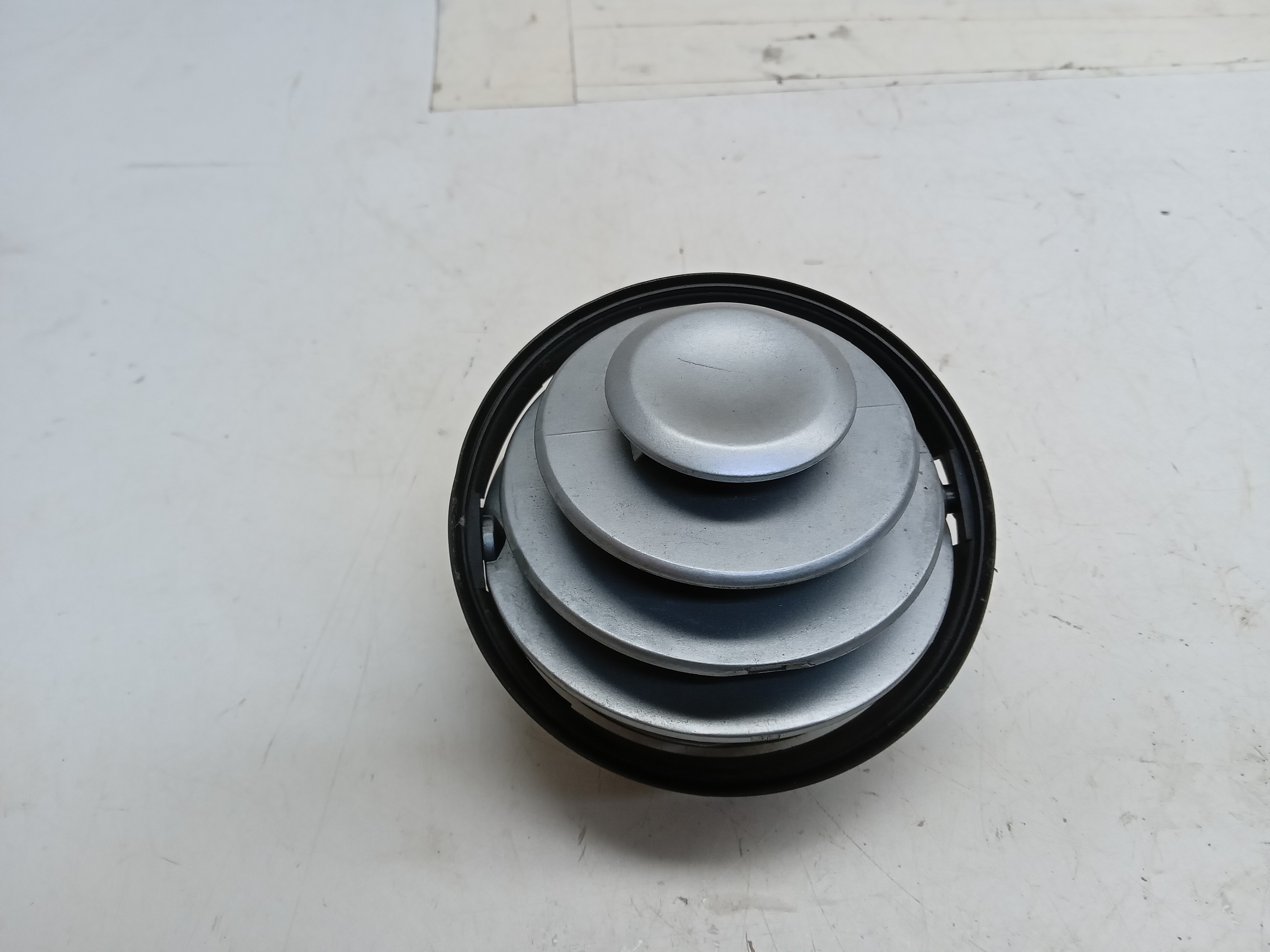 DIFUSOR CENTRAL DIREITO Citroën C3 2009 1