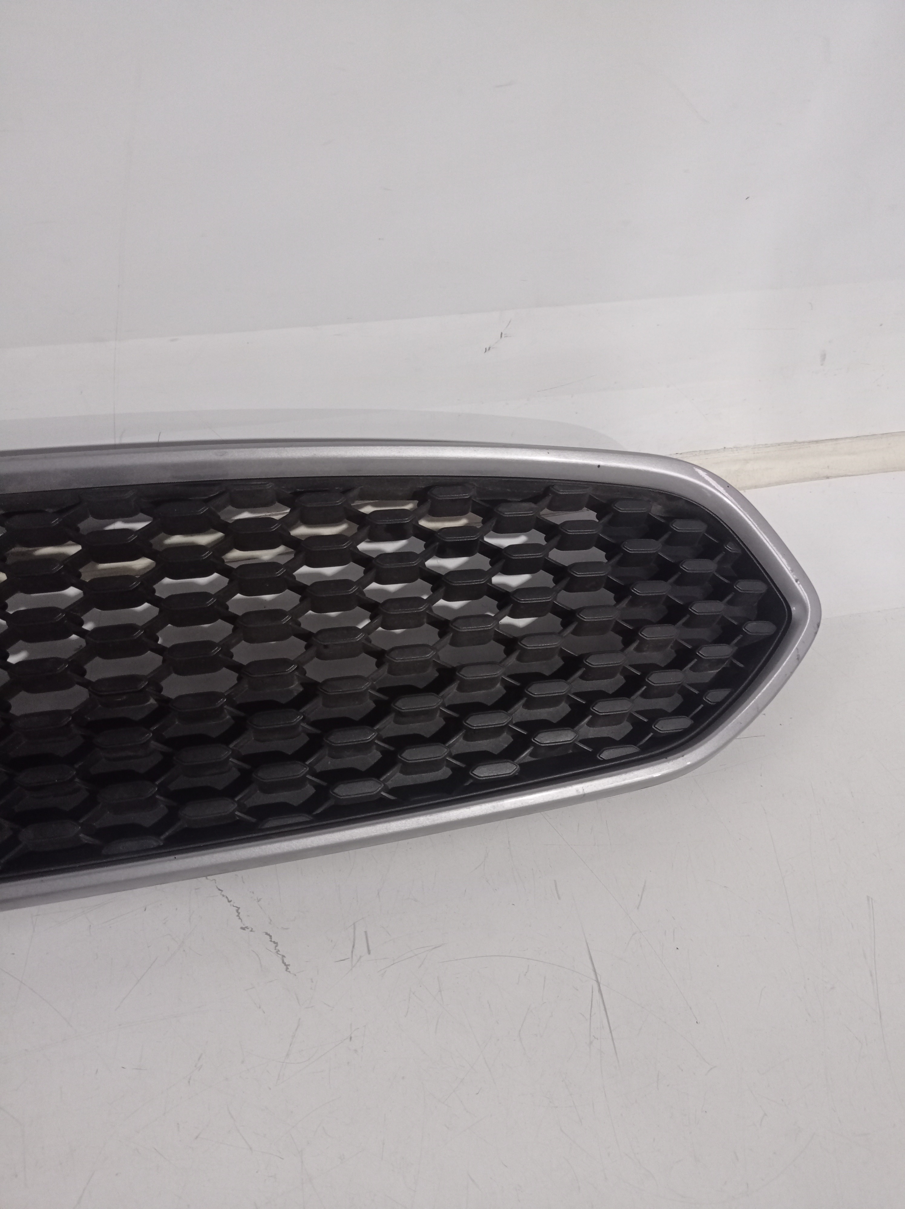 J7bb019a01gb Grade Dianteira Parachoque Ford Ka 2019 3