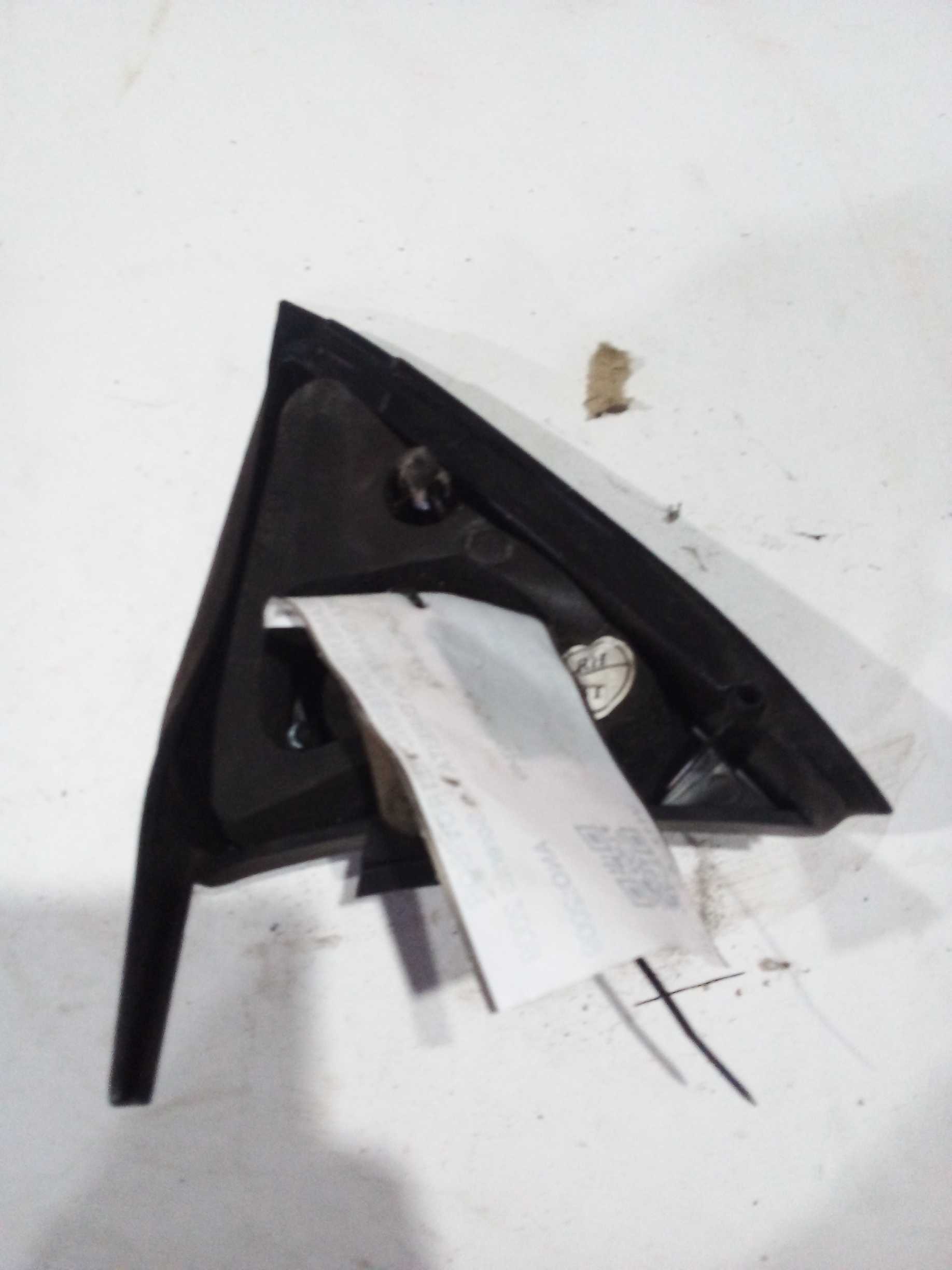 ACABAMENTO INT RETROVISOR  DIANT DIR Kia Sorento 2009 96350e 2