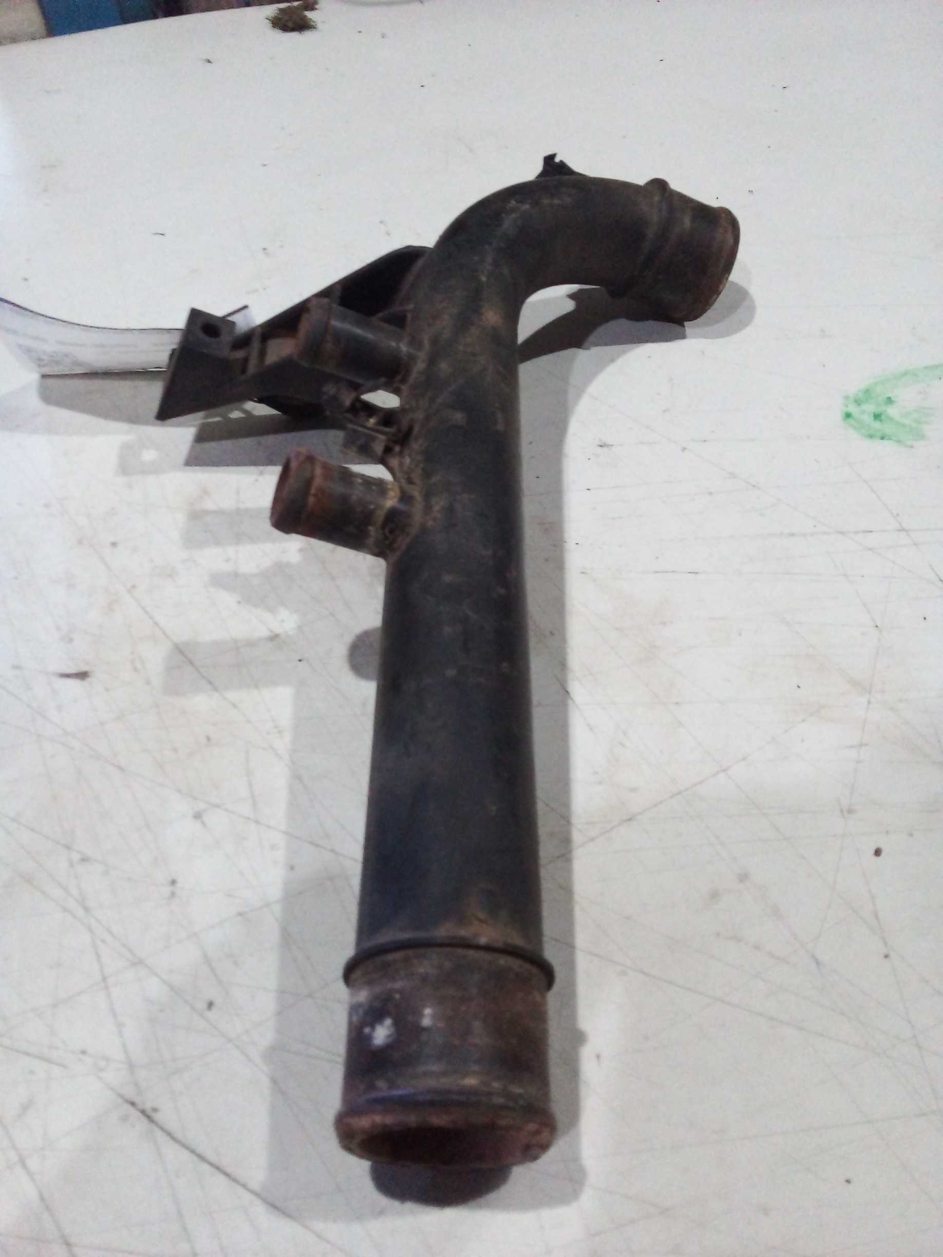CANO DE ÁGUA Chevrolet Corsa Sedan 2001 90448854 2