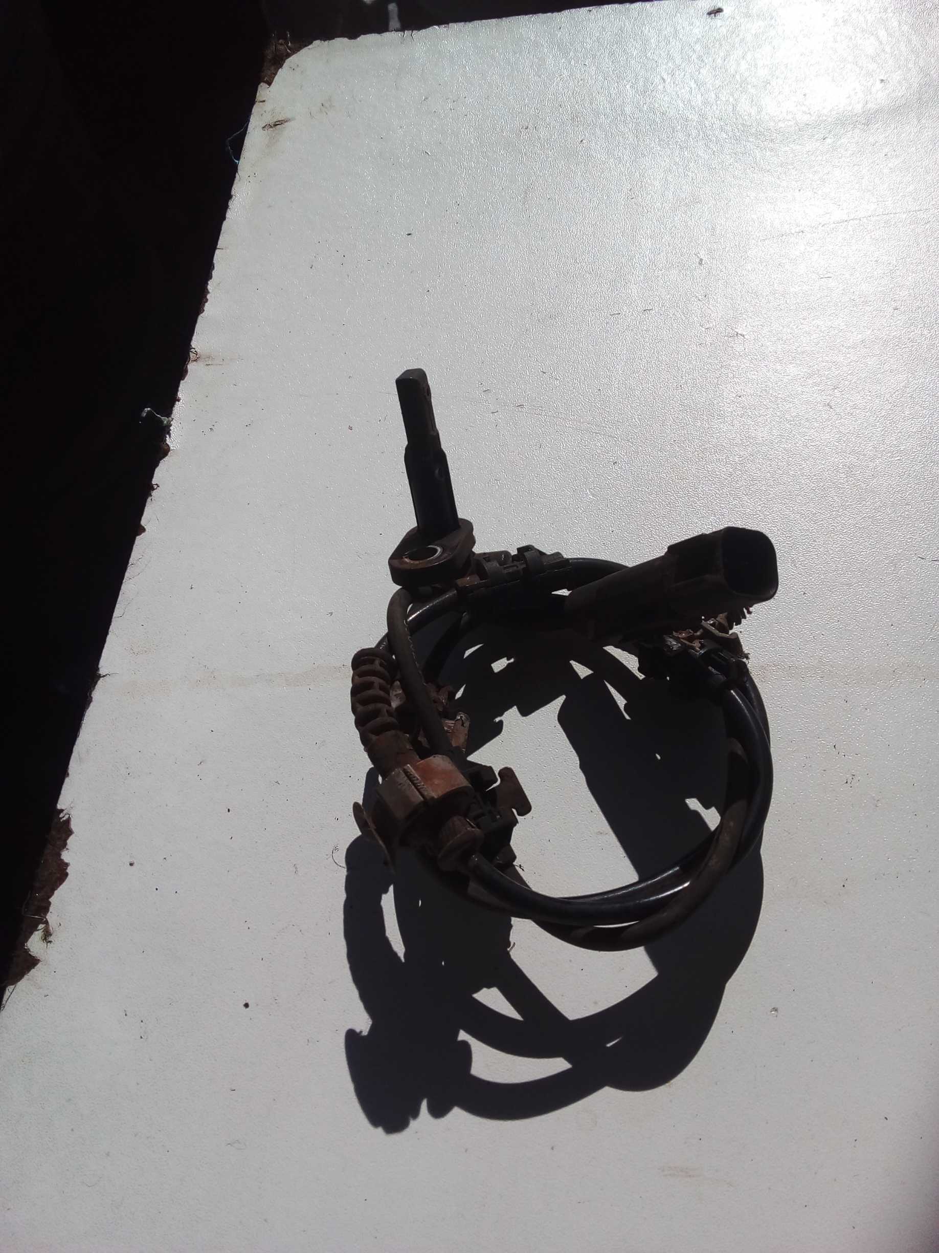 SENSOR ABS RODA TRASEIRA CRUZE 2017 2