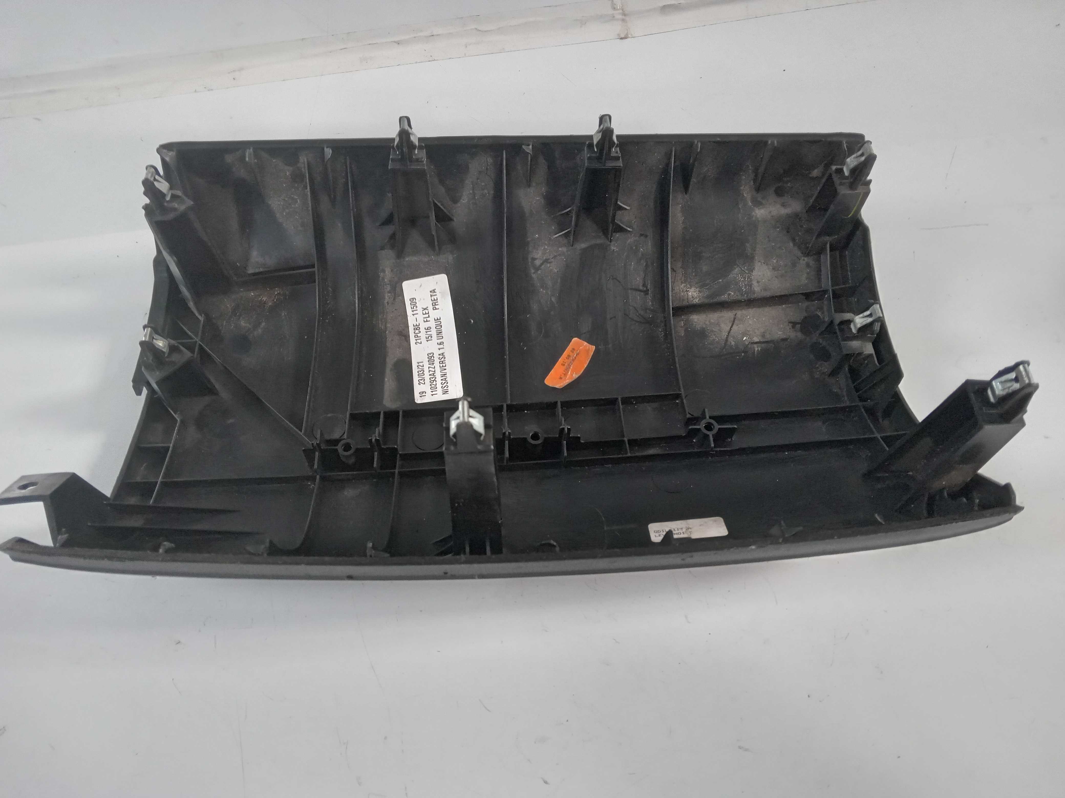 68411-9ke0a Moldura Painel Nissan Versa 2015 2016 3