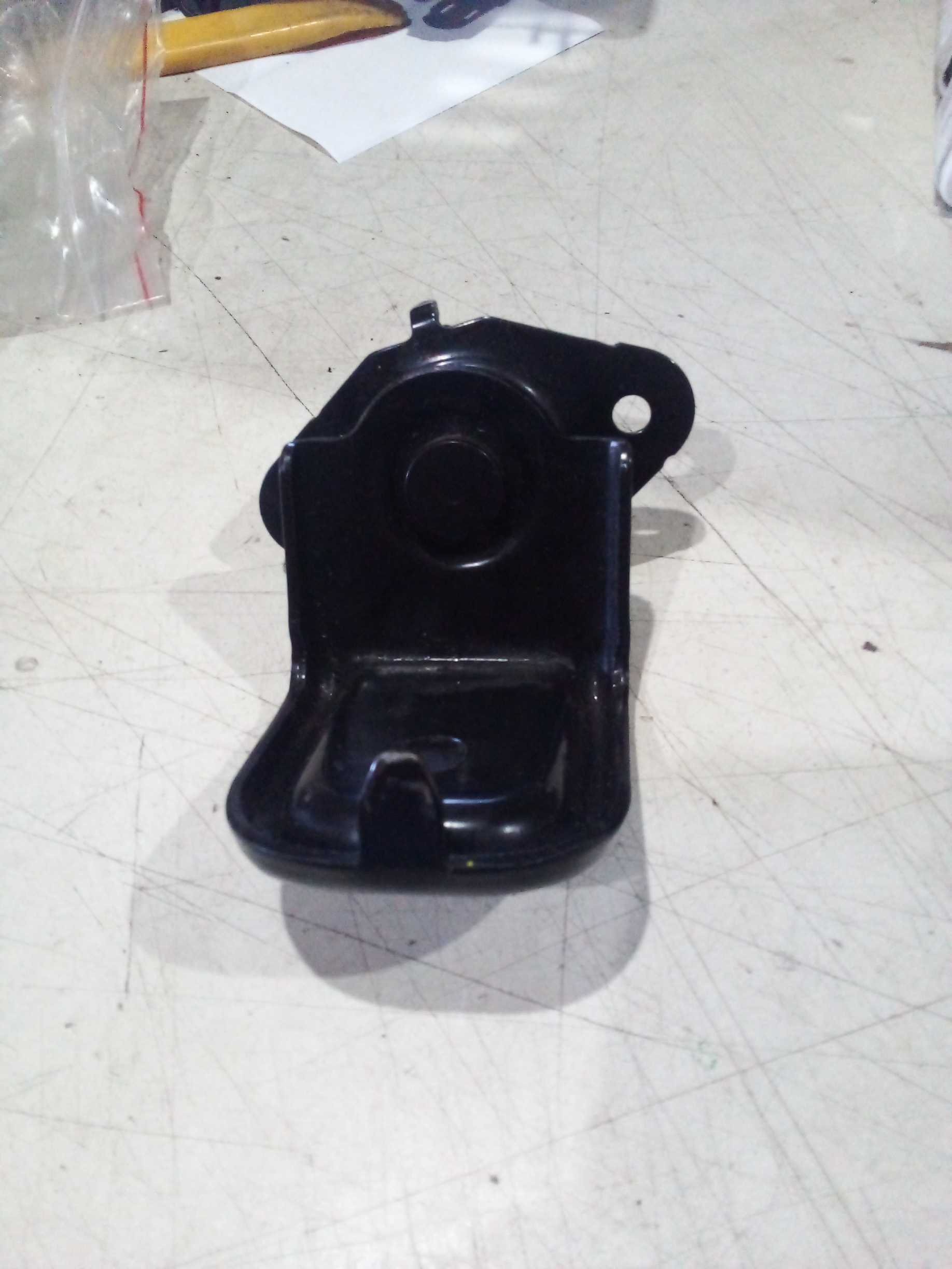 SUPORTE BANCO TRASEIRI HB20 1