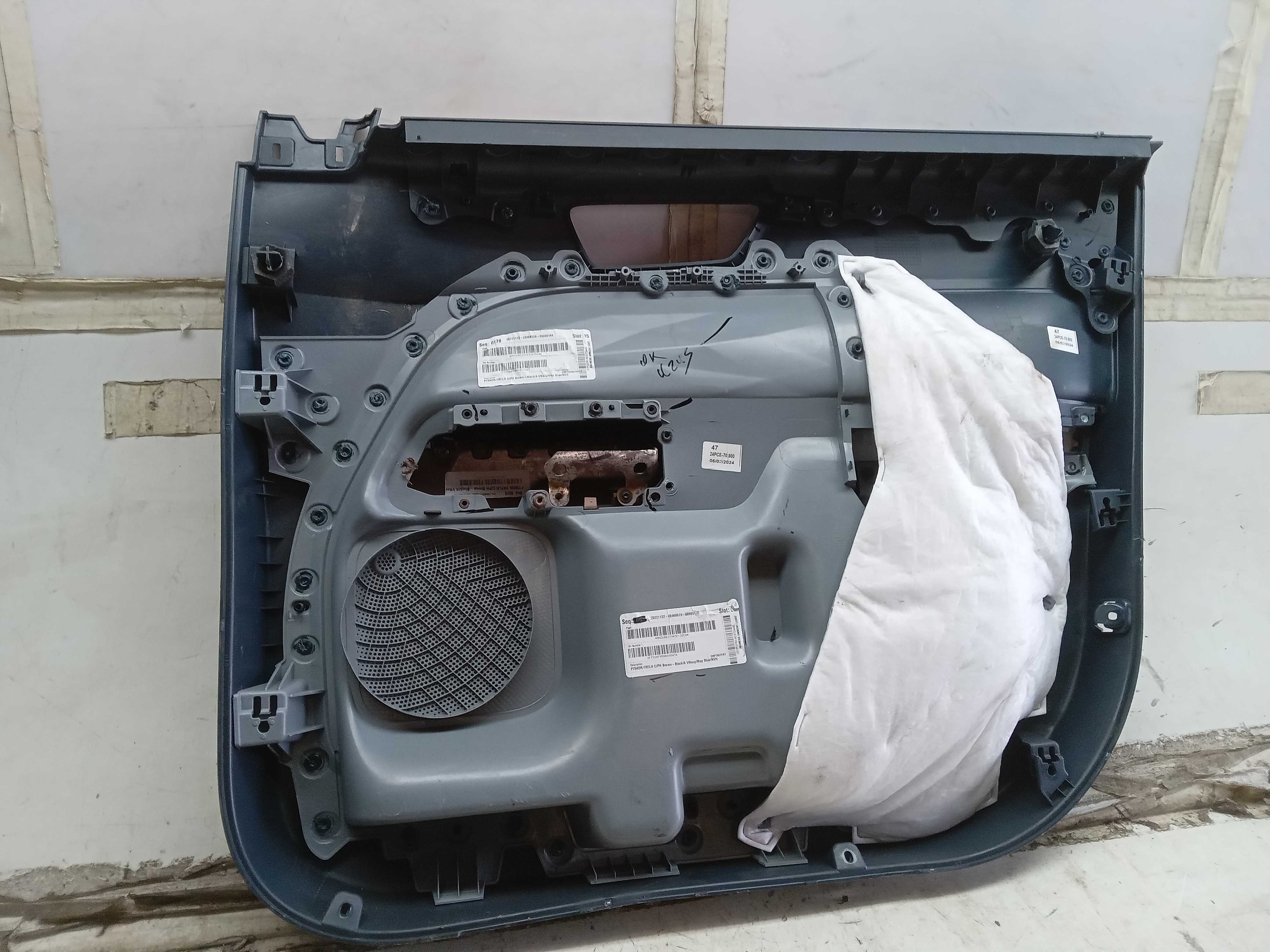 Forro Porta Dianteira Esquerda Ford Maverick 2022 2
