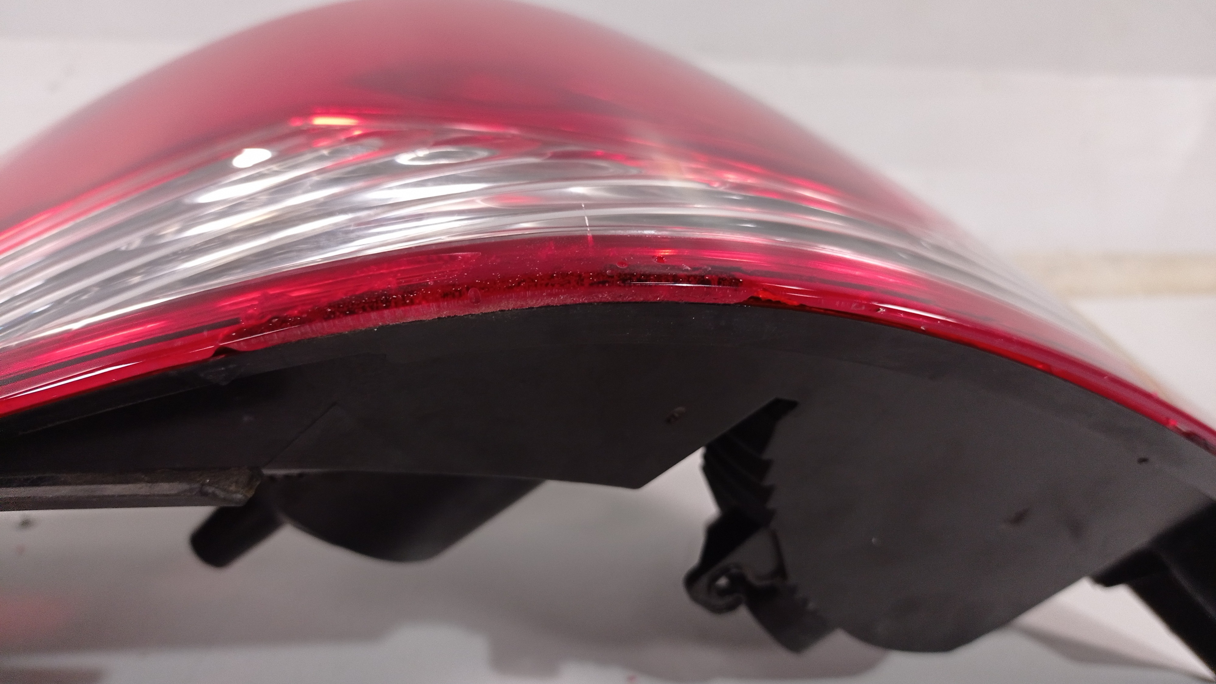 Lanterna Tras Esquerda Gm Cruze Hatch 2012 A 2016 Recuperada 8