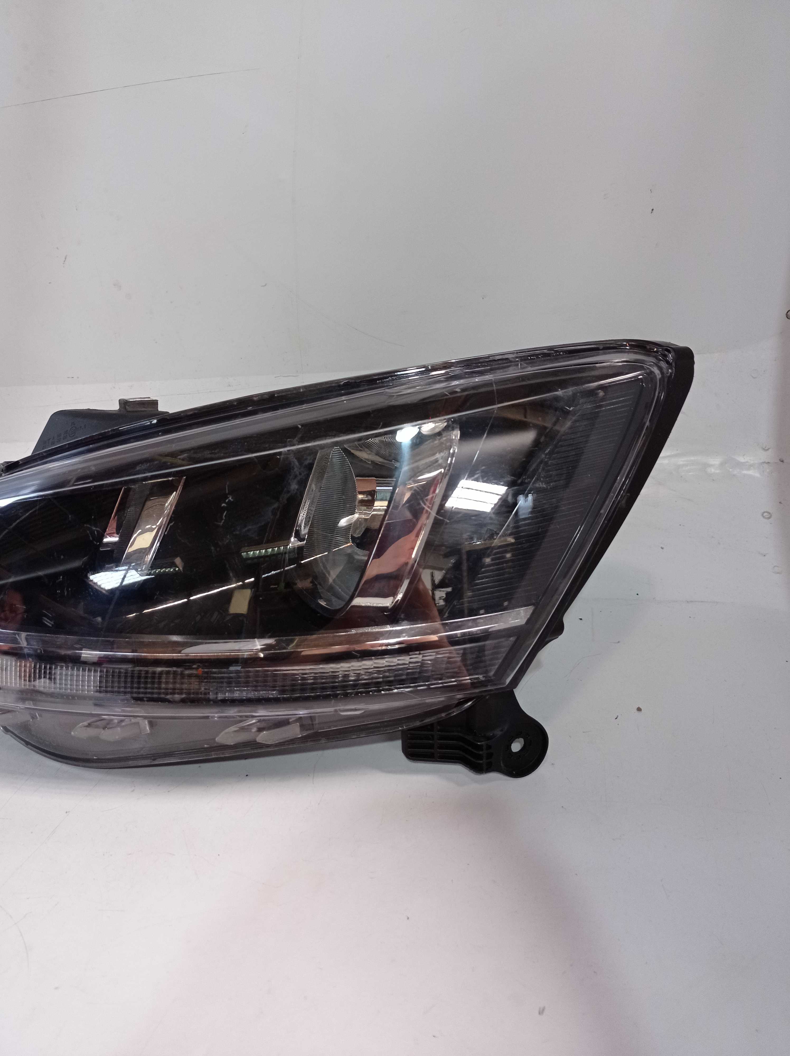 FAROL ESQUERDO VOLKSWAGEN FOX FRISO CROMADO 15 18 RECO 2