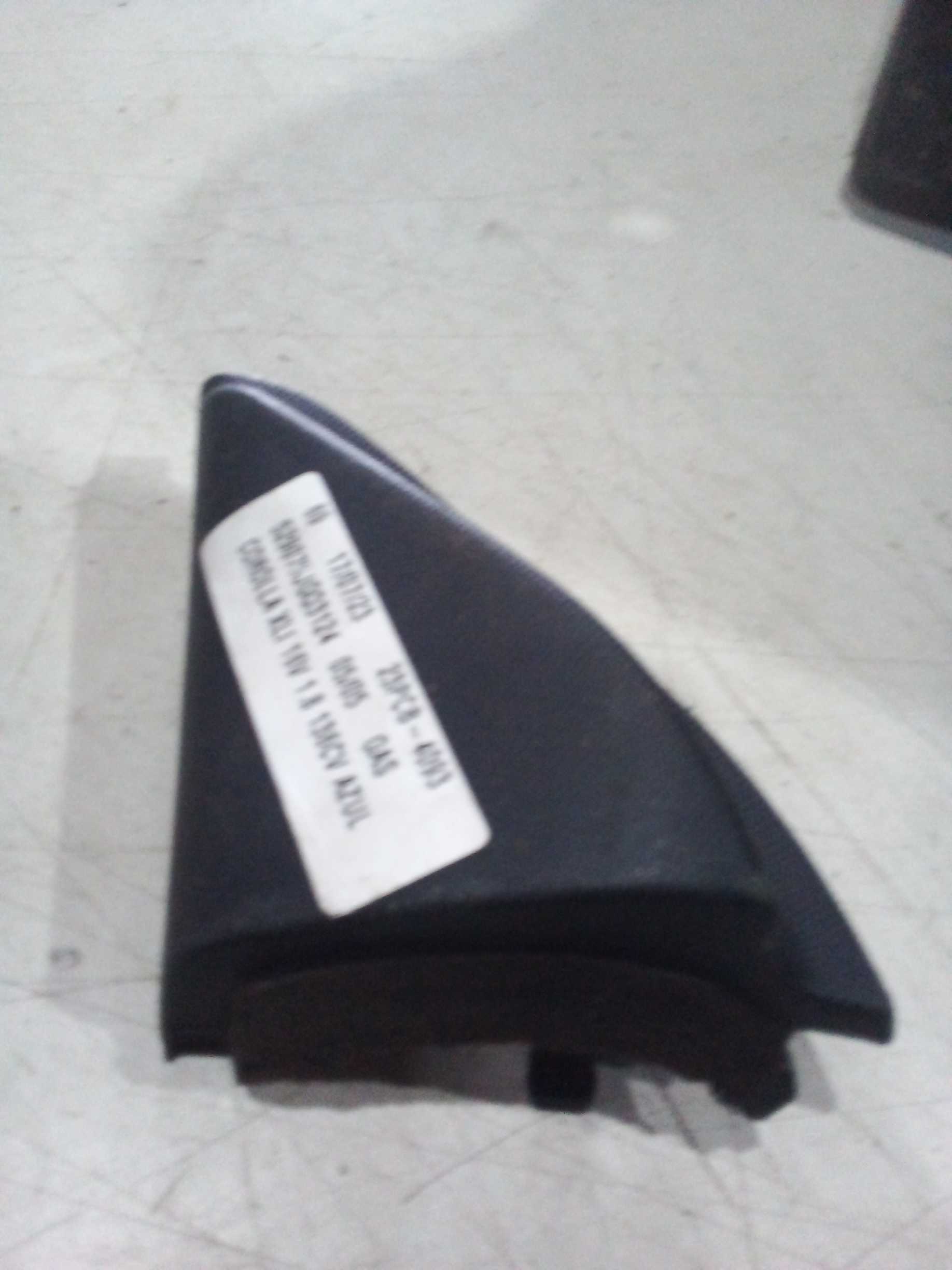 ACABAMENTO INTERNO RETROVISOR ESQ  COROLLA 2005 6749202180 1