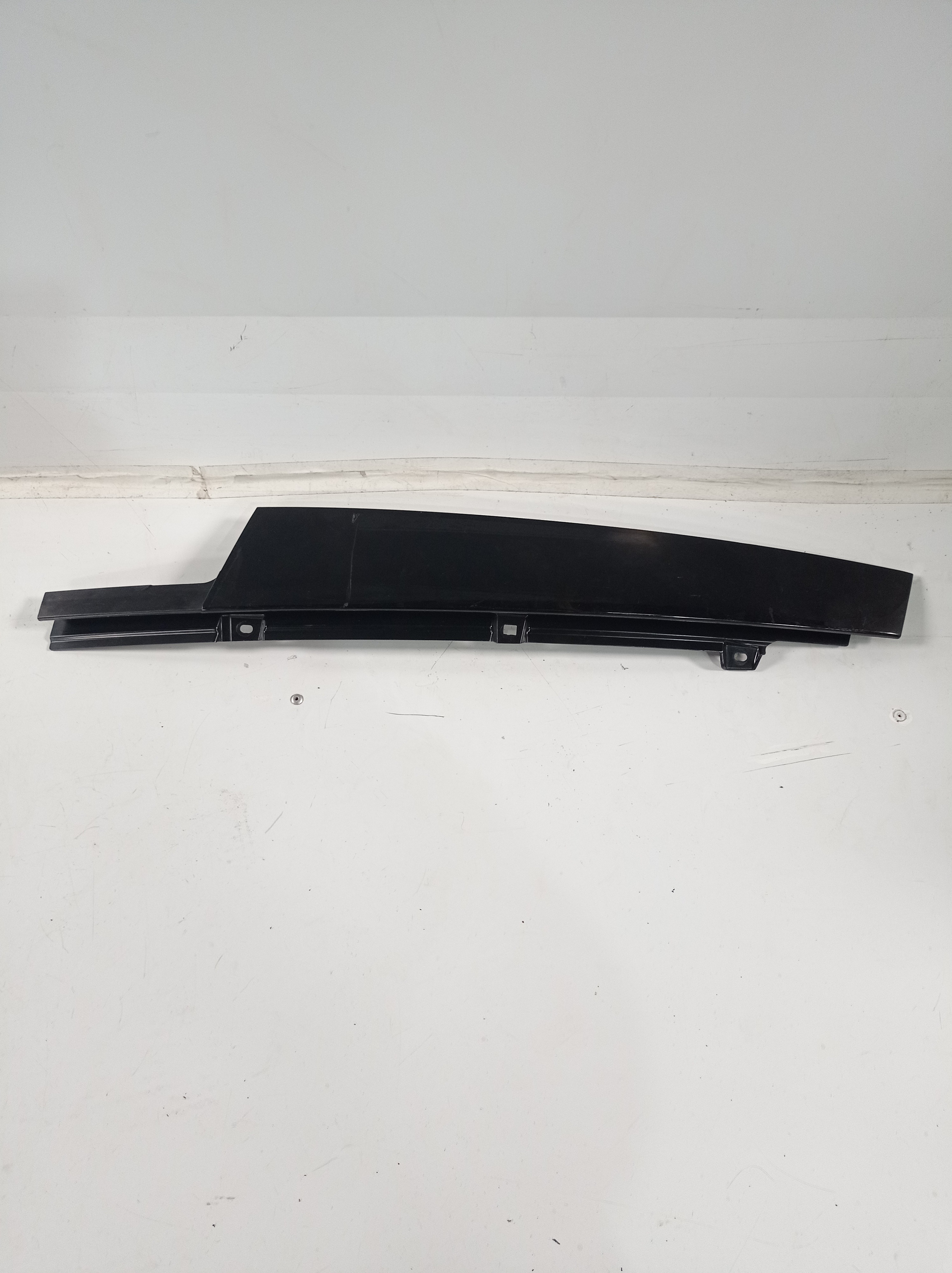 32257329 Moldura Coluna Porta Diant Dir Volvo Xc60 2018 2019