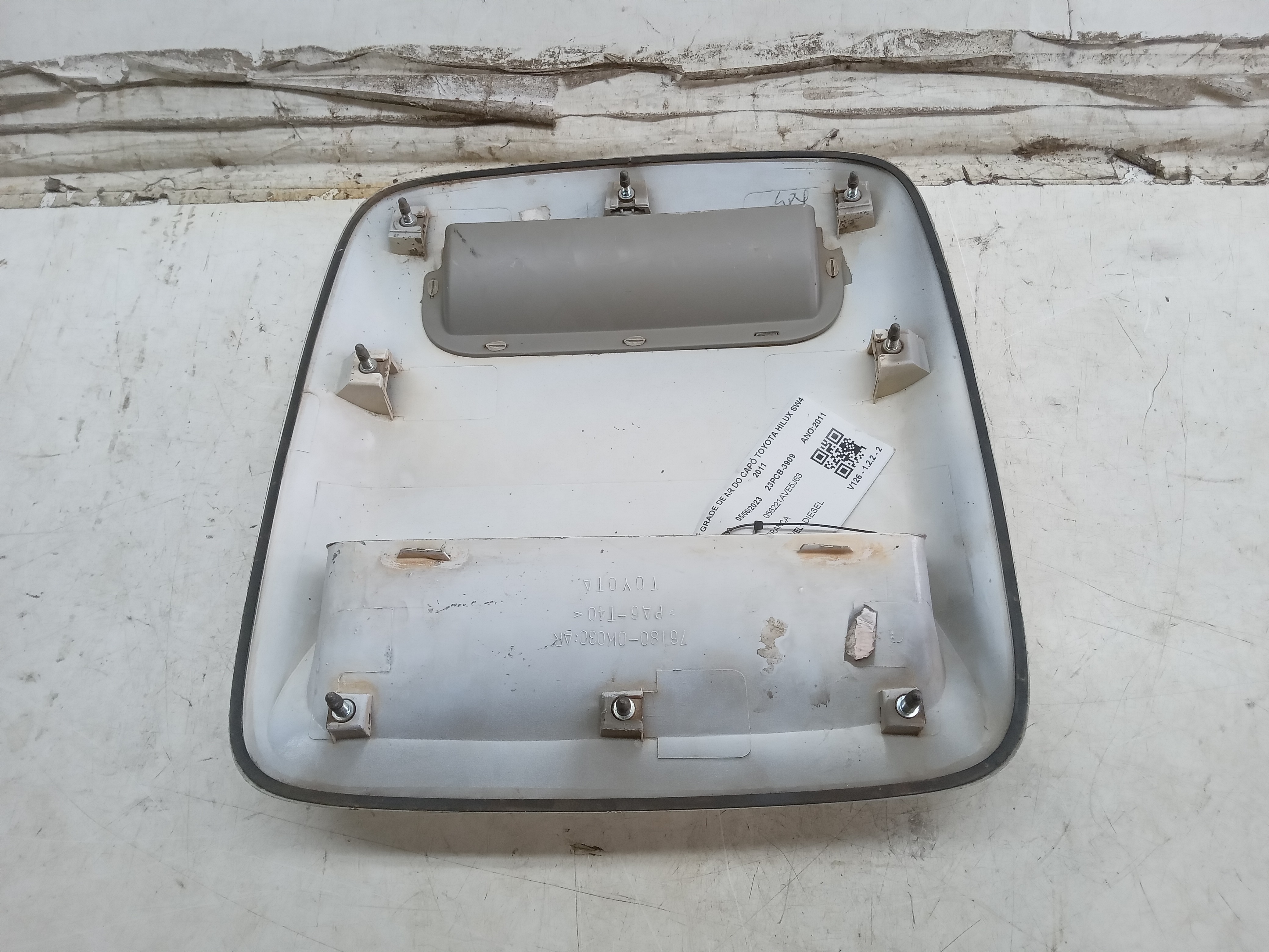 Scoop Entrada Ar Capo Toyota Hilux SW4 2011 2