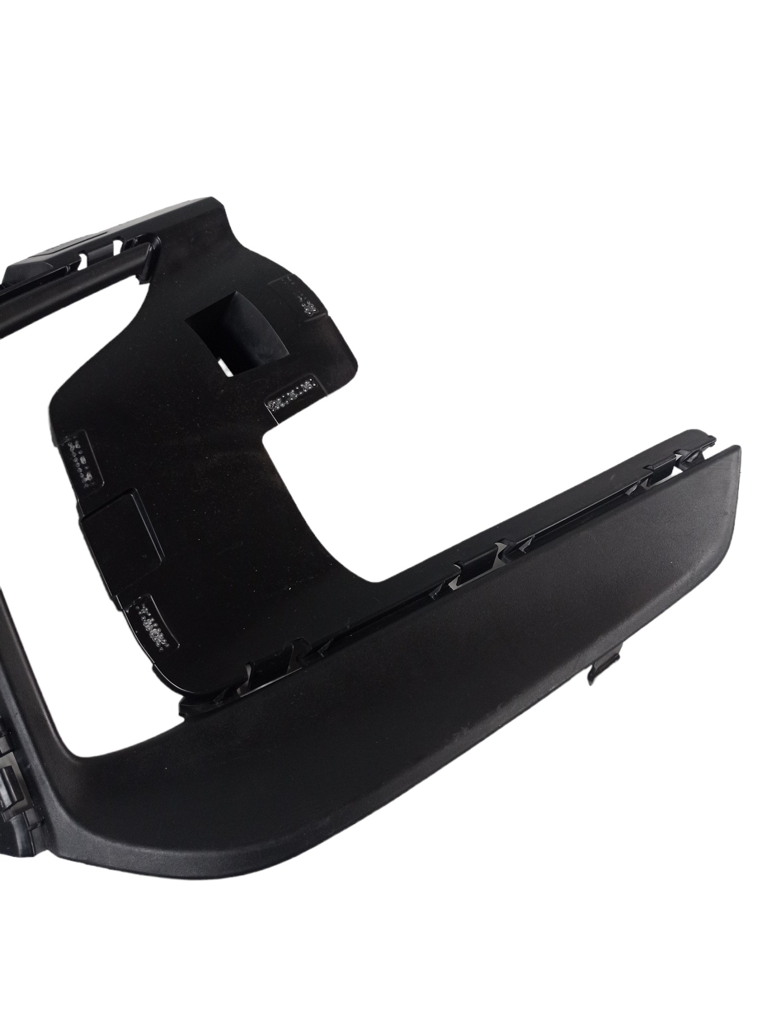 26237242 Moldura Farol Milha Direito Gm Tracker 2019 2021 3