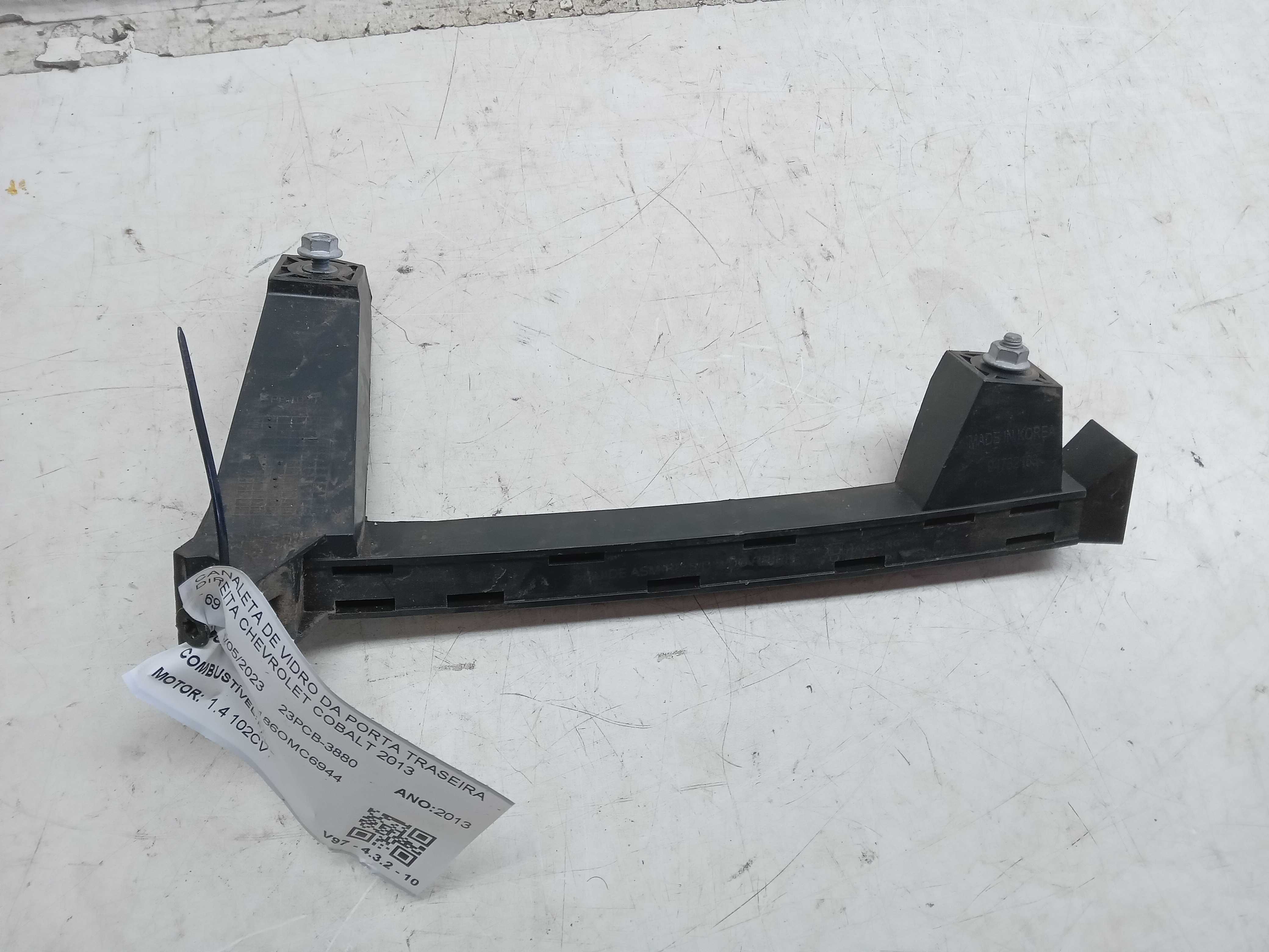 CANALETA DE VIDRO DA PORTA TRAS LD CHEVROLET COBALT 2013 1