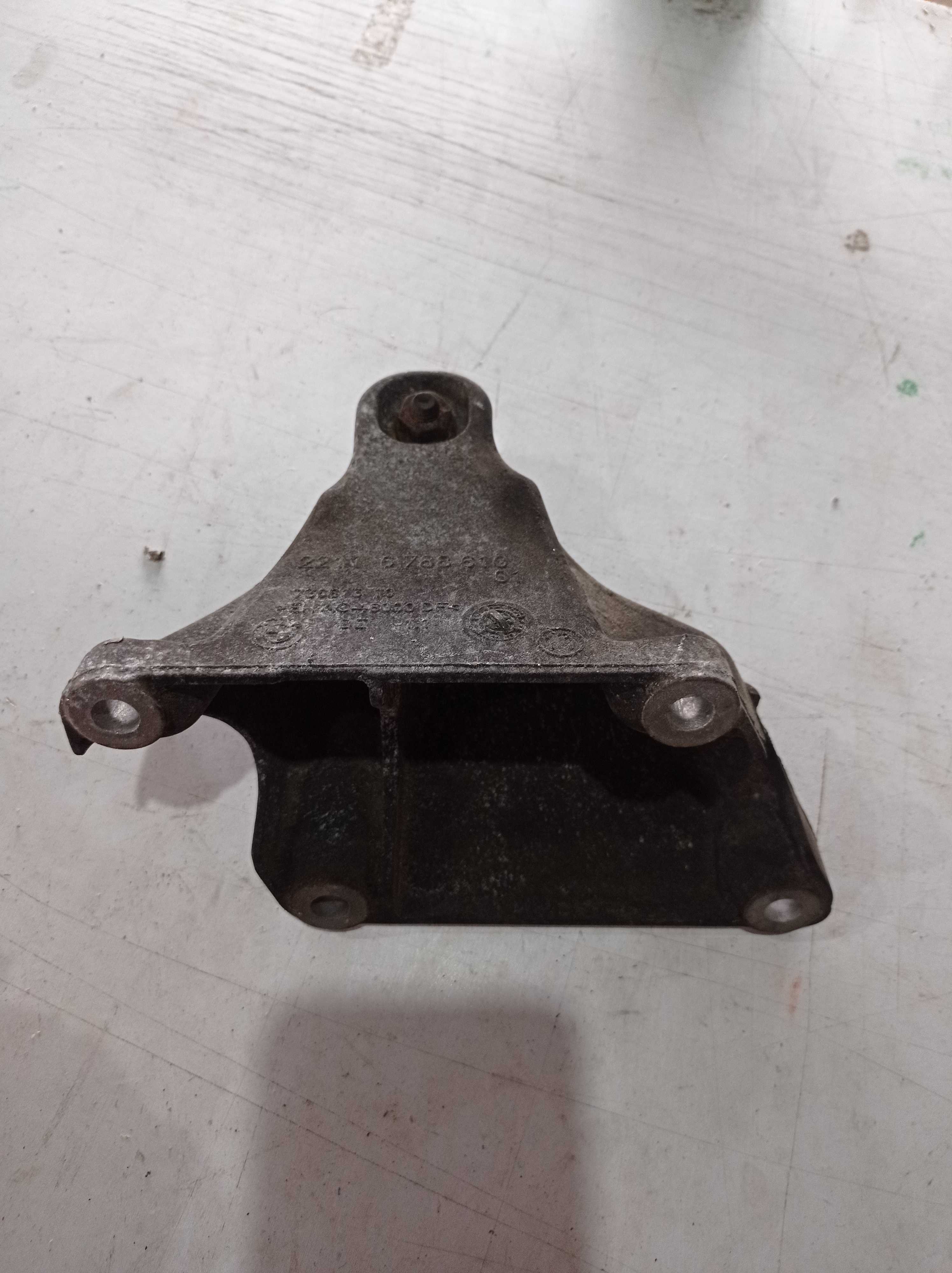 SUPORTE COXIM MOTOR LADO DIREITO BMW 320I 2013 2