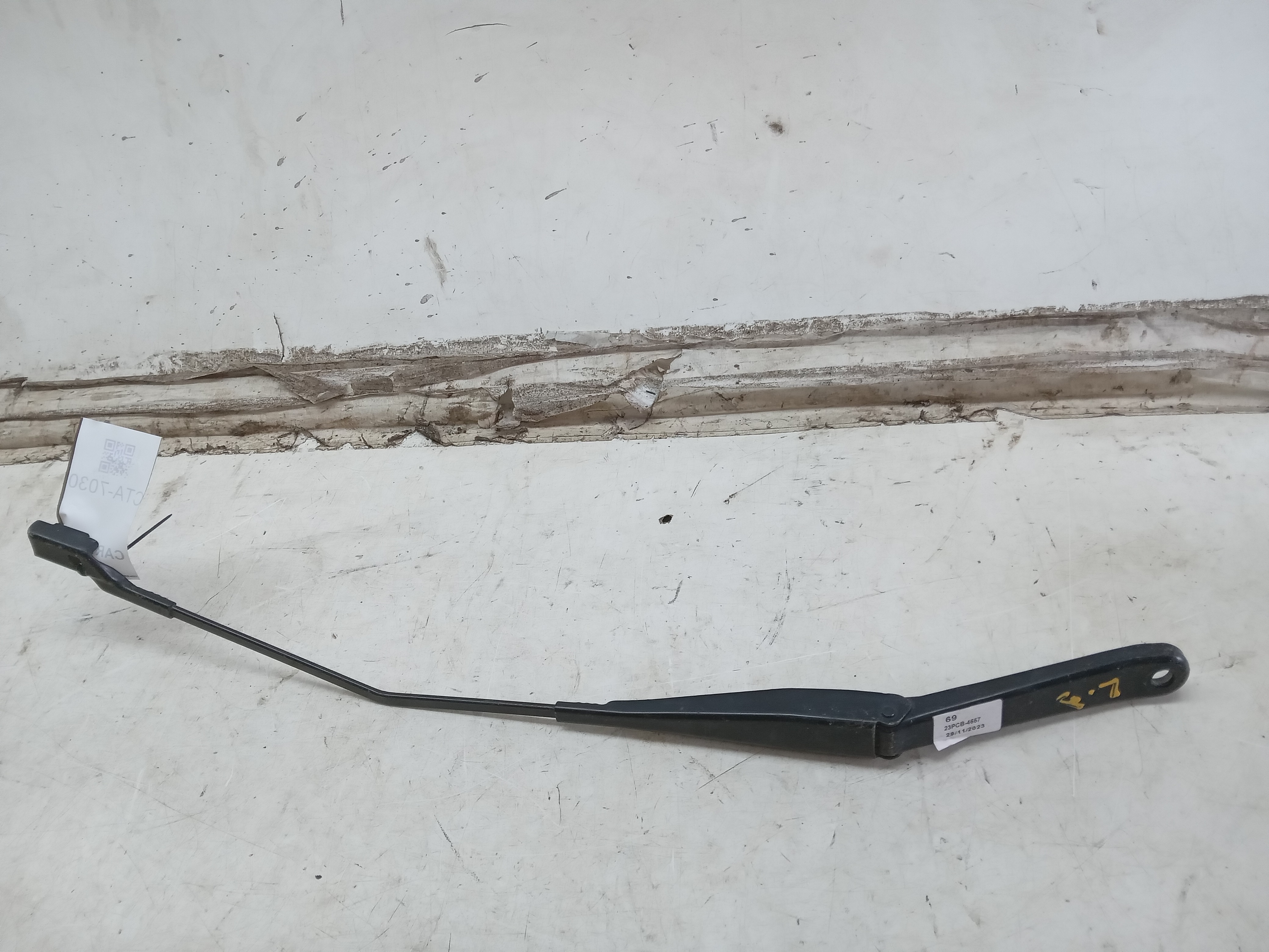 HASTE BRAÇO LIMPADOR PARABRISA LD FORD NEW FIESTA 2016 1