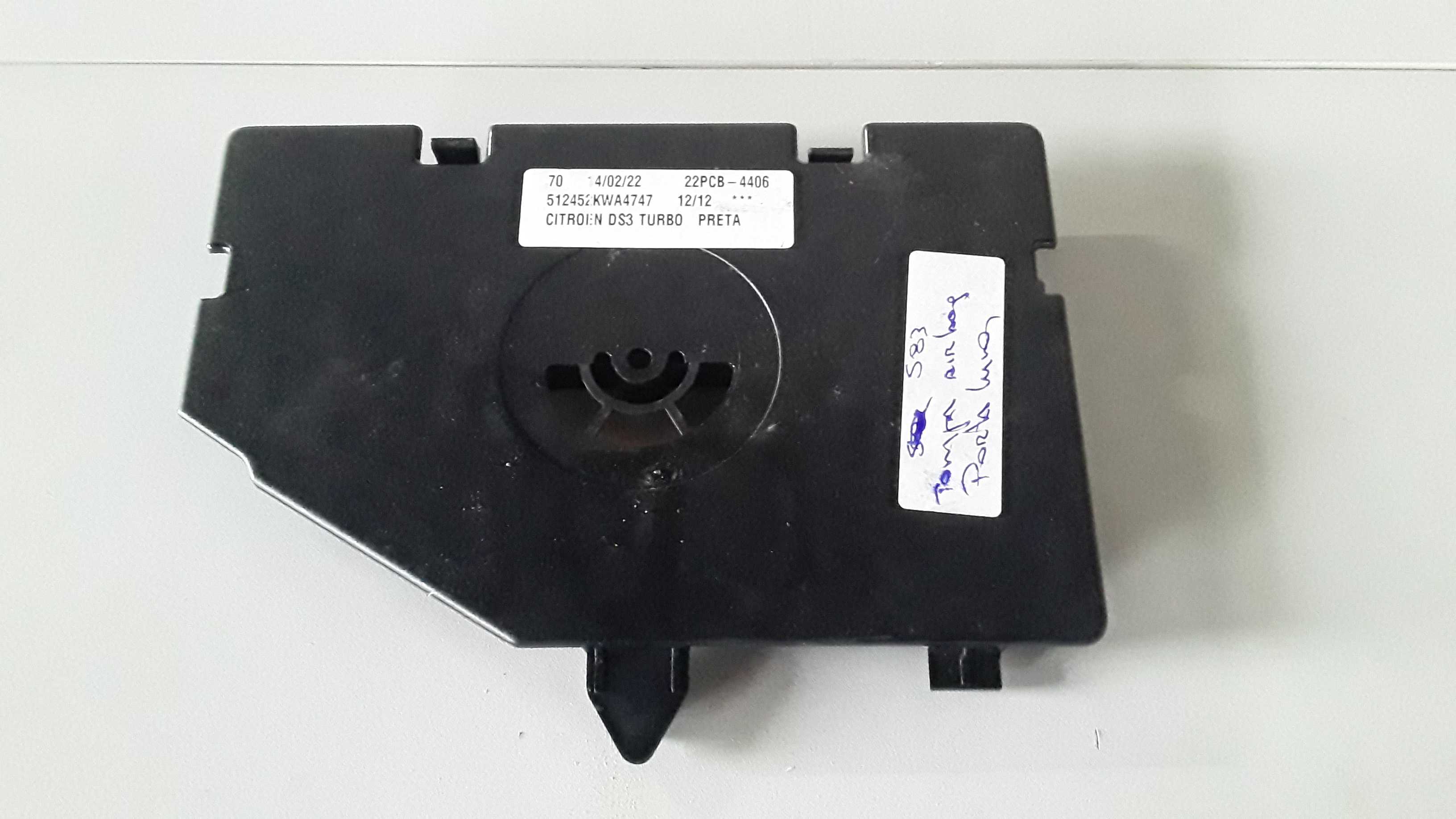 Difusor Moldura Int Porta Luvas Citroen Ds3 2012 9684671077 1