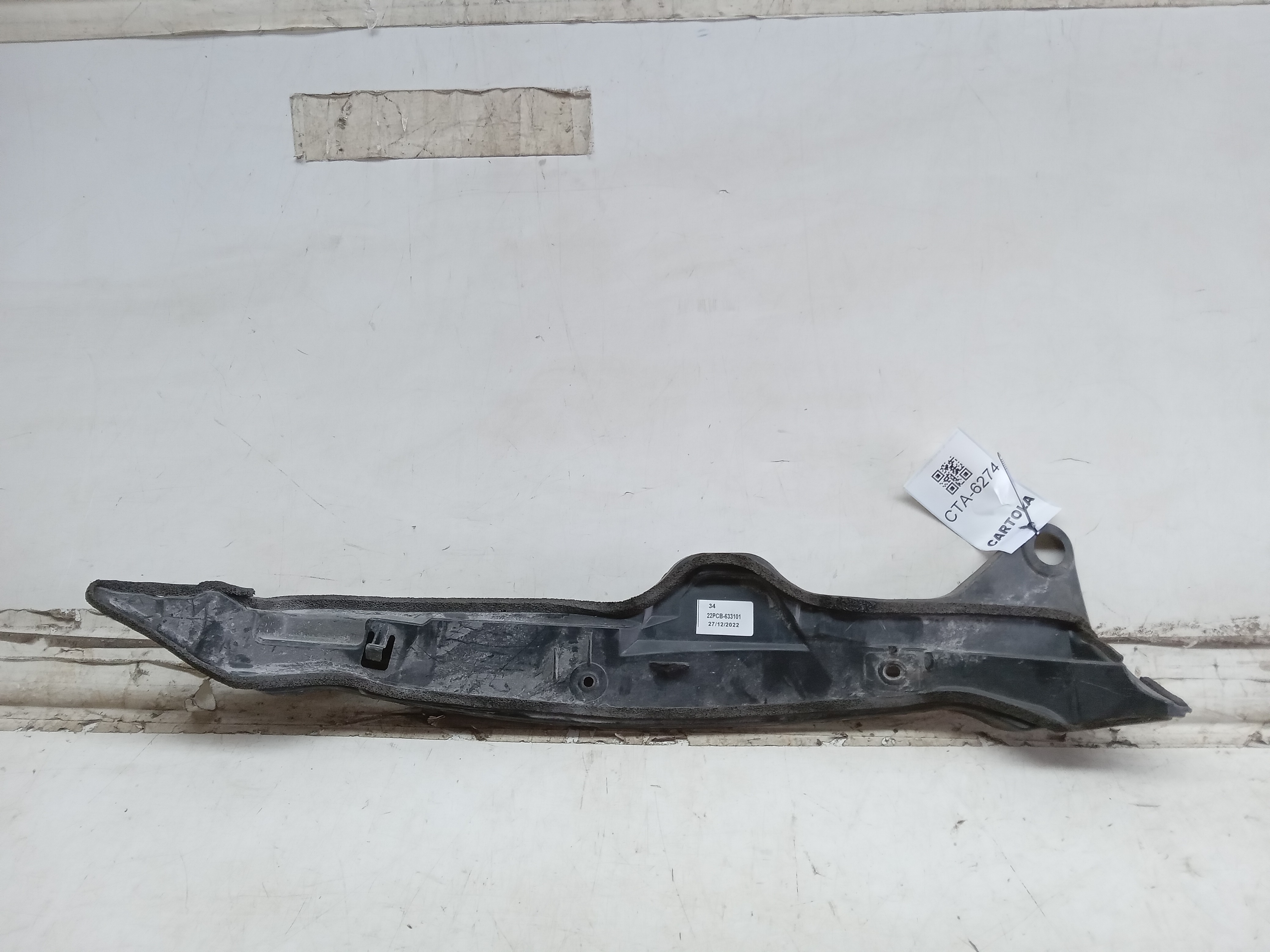 PROTETOR INTERNO PARALAMA LE TOYOTA COROLLA 2018 1