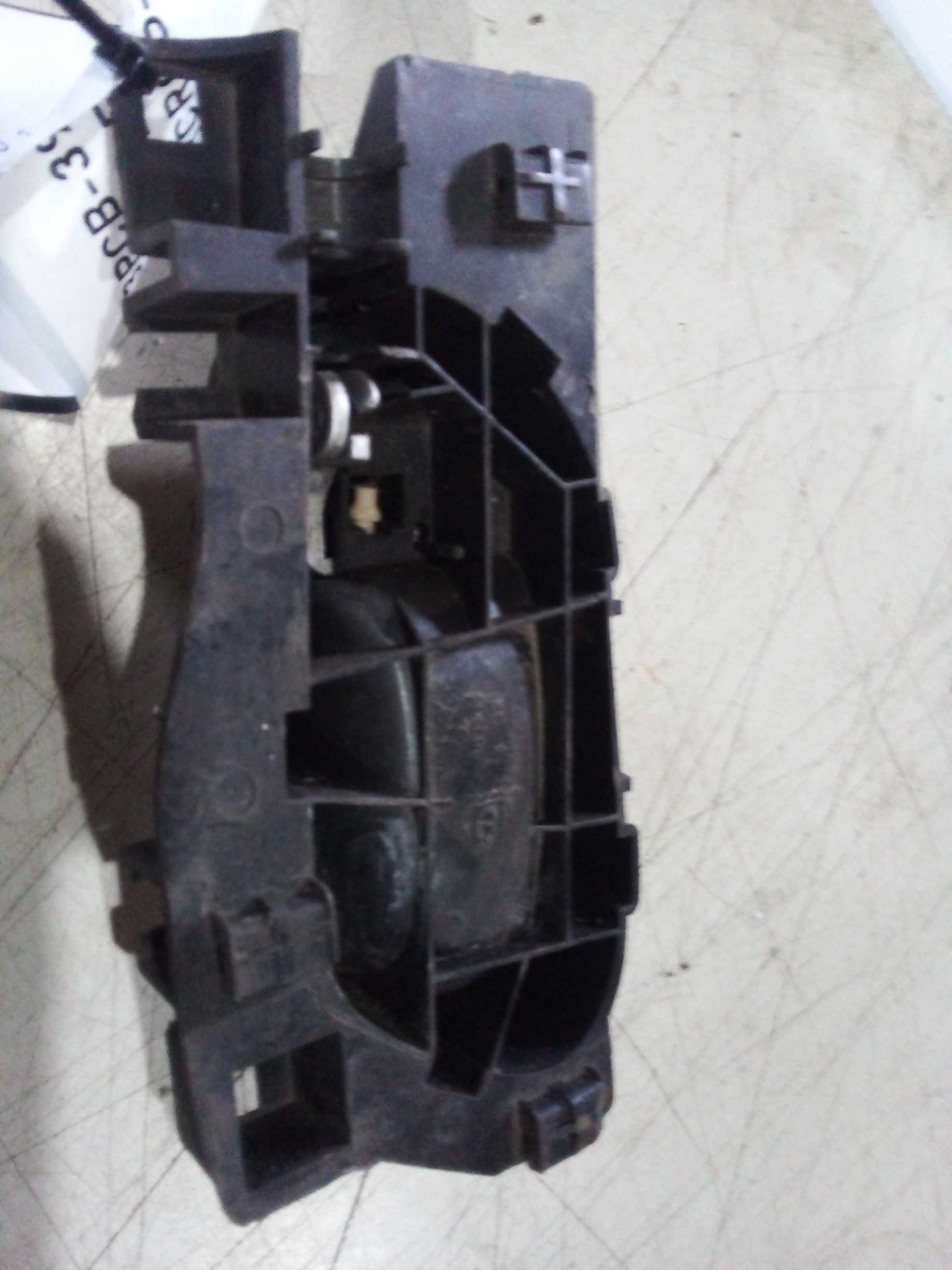 MAÇANETA INTERNA PORTA DIREITA AIRCROSS 2017 96802455VV 1