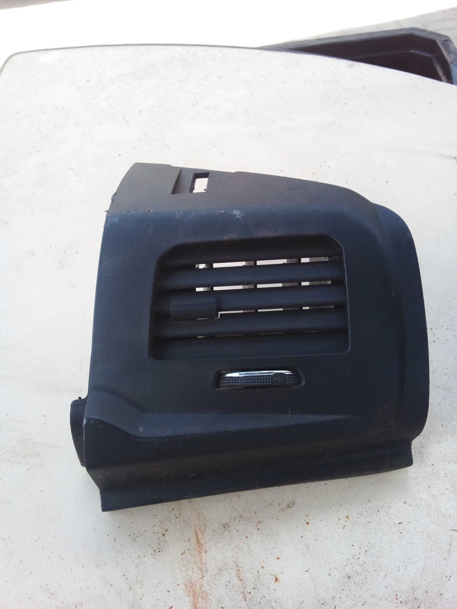DIFUSOR  AR DIREITO COBALT 2015  544953375 1