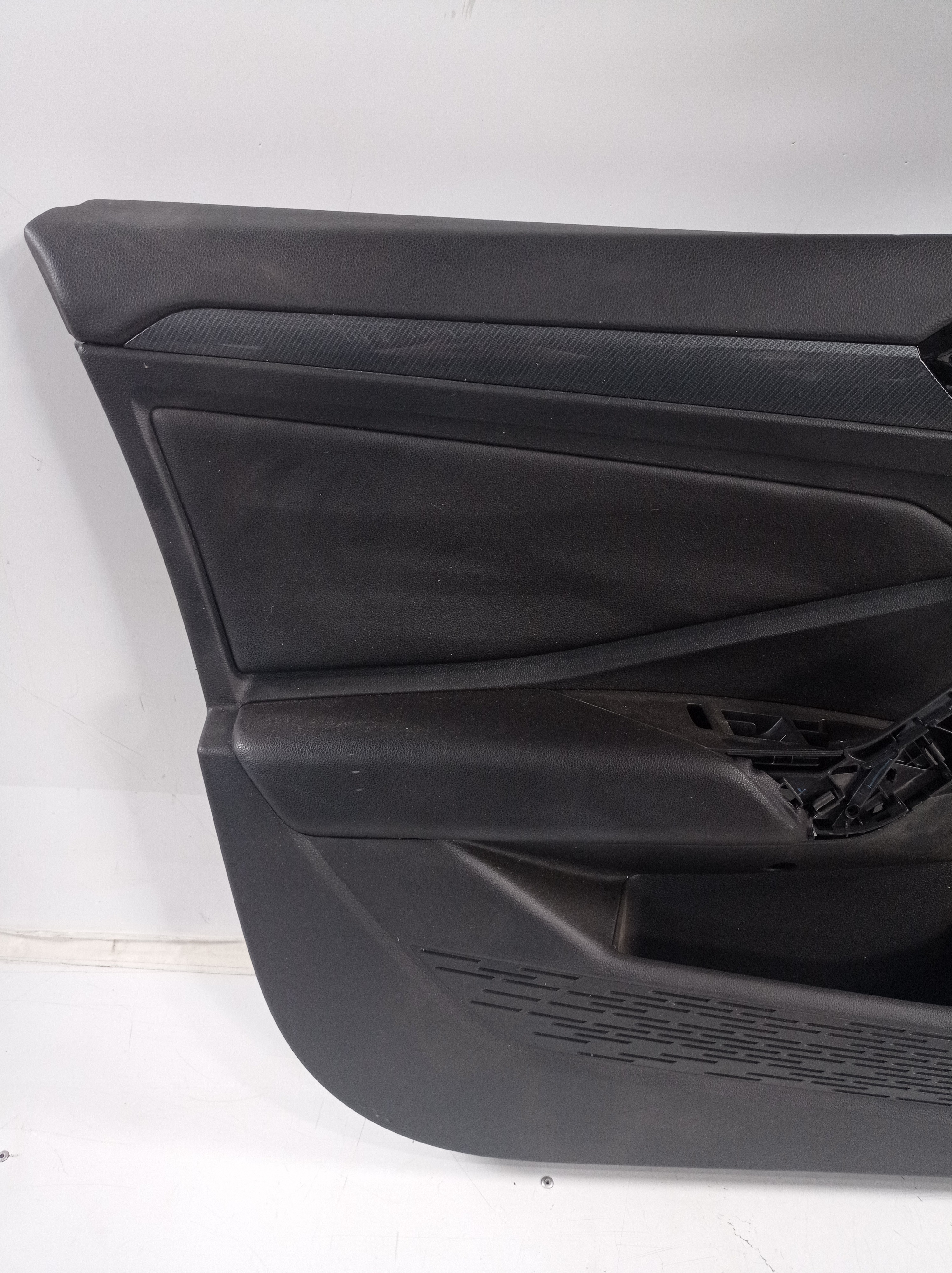 Forro De Porta Dianteira Esquerda Vw Jetta 2019 Original 5
