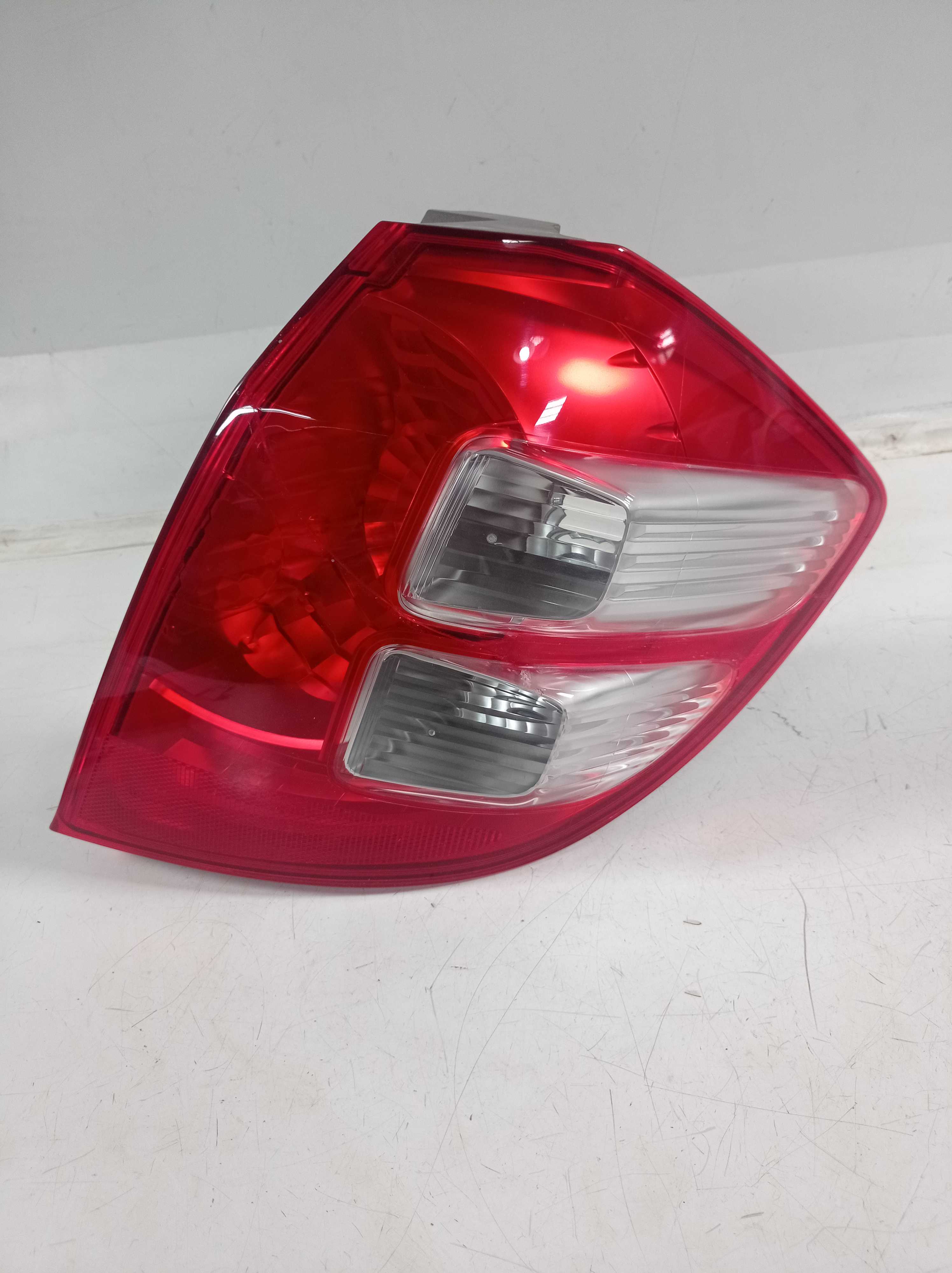 LANTERNA TRASEIRA DIREITA HONDA FIT 2008 A 2013 RECUPERADA 1