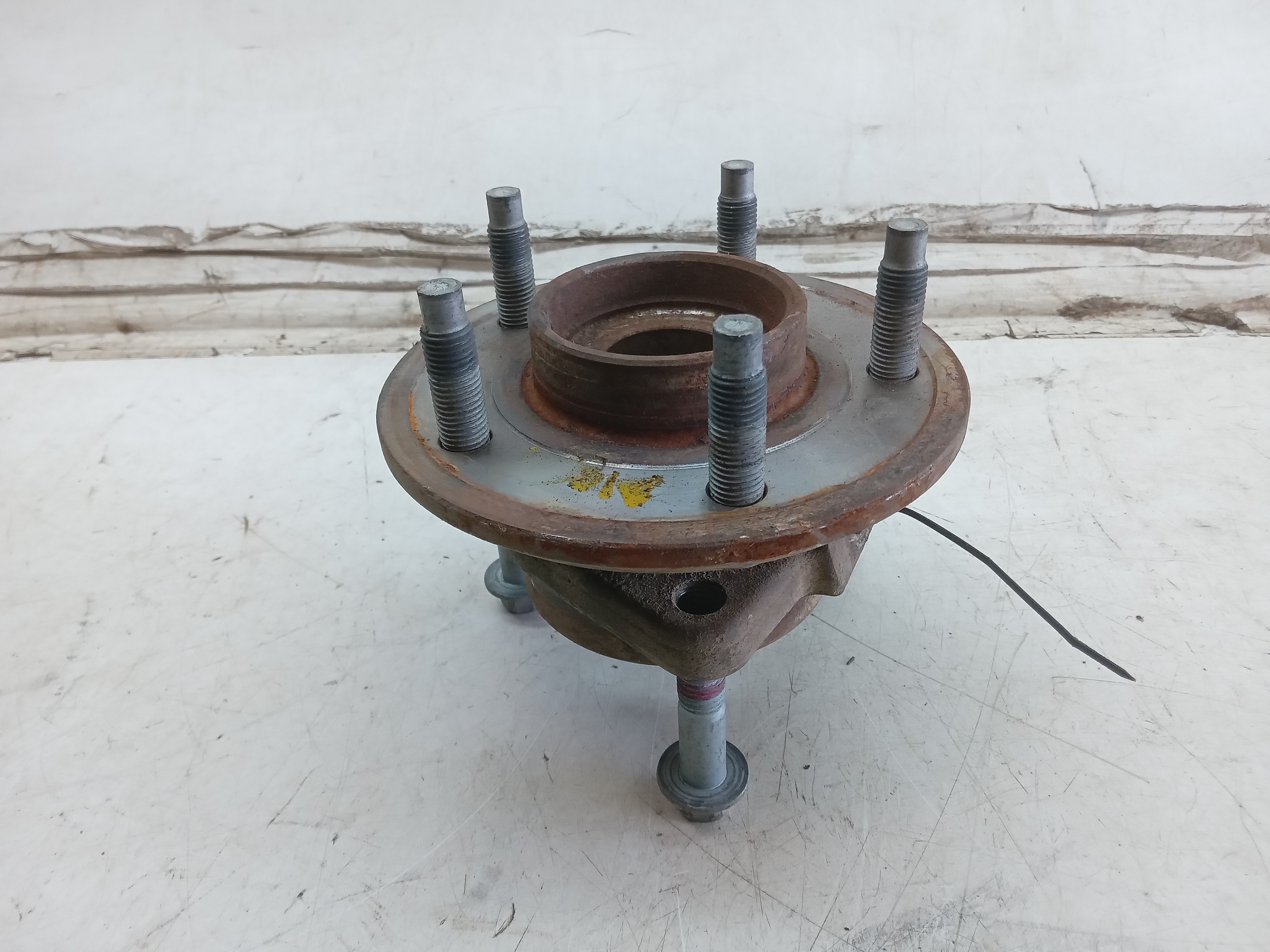 CUBO RODA DIANTEIRO LD Chevrolet Captiva 2011 2