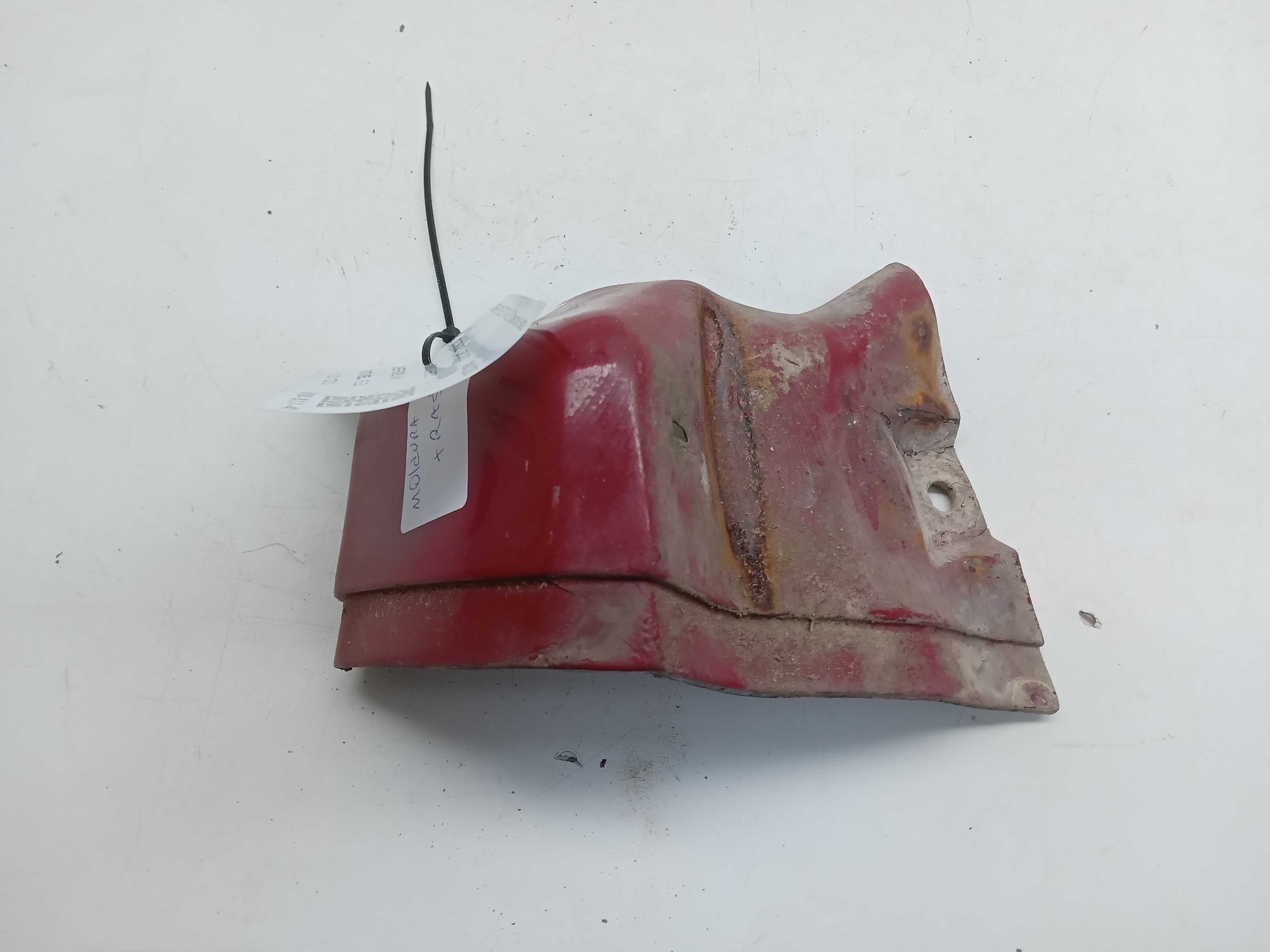 MOLDURA SPOILER TRAS LE Chevrolet Astra 2008 1