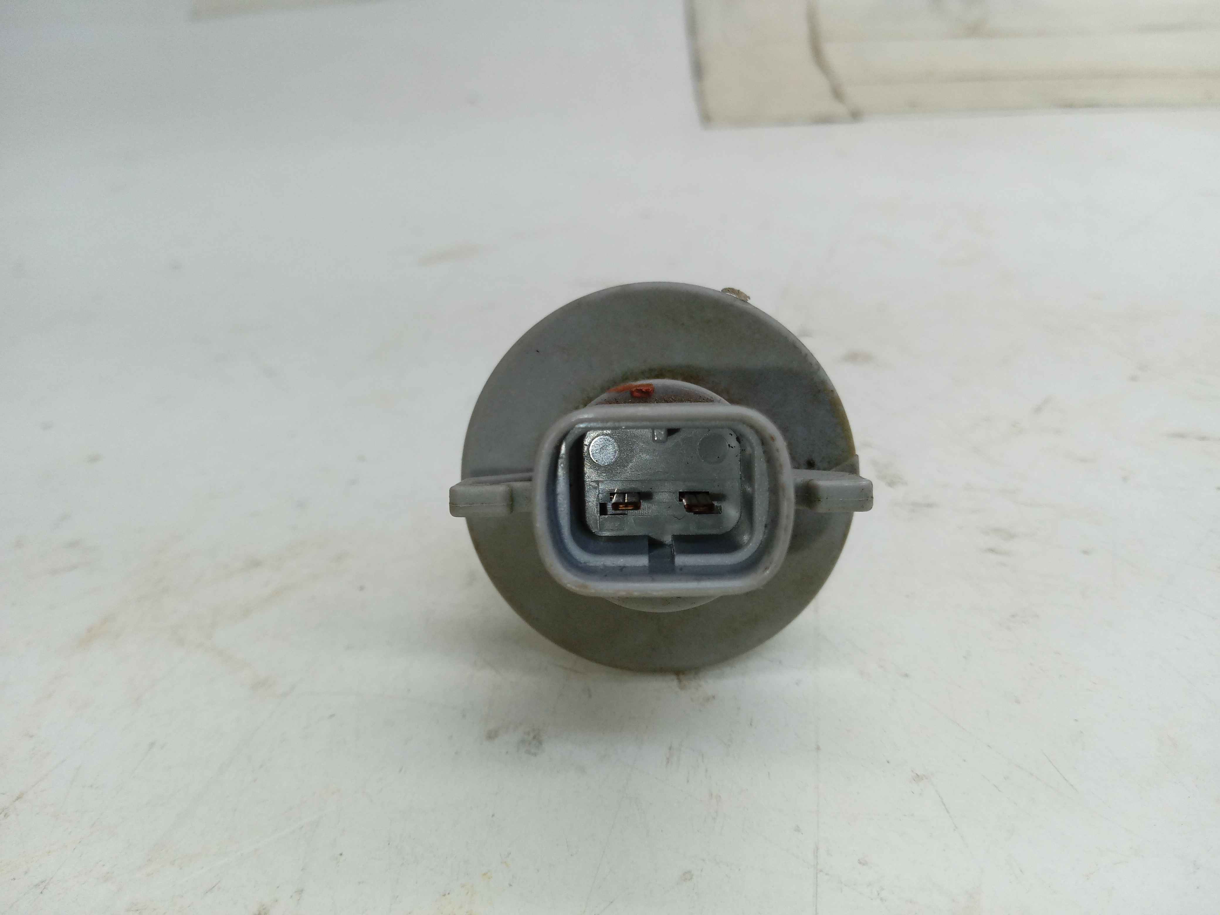 SOQUETE FAROL LE CHEVROLET CRUZE 2012 3