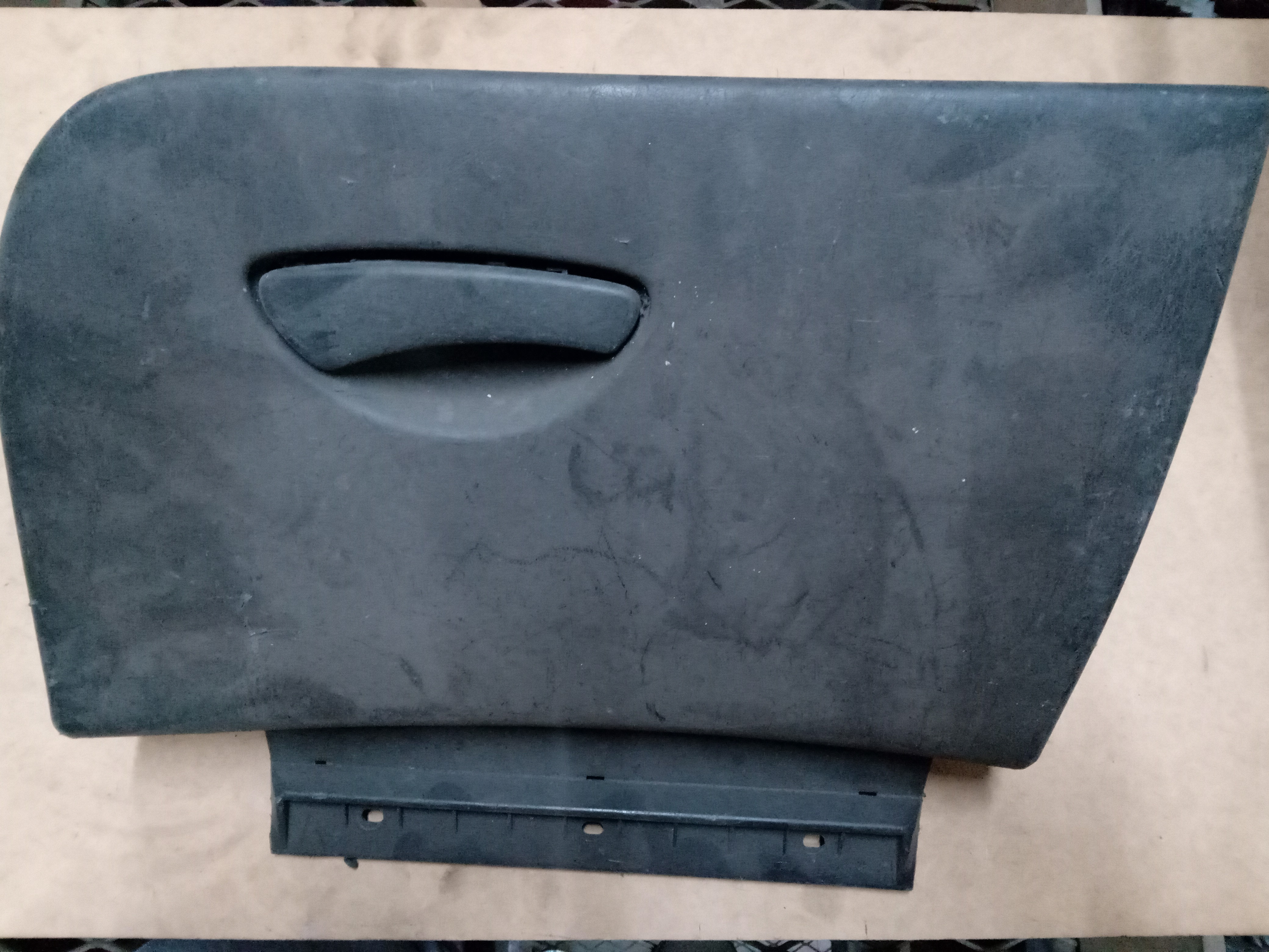 PORTA LUVAS FORD FOCUS 2005 2