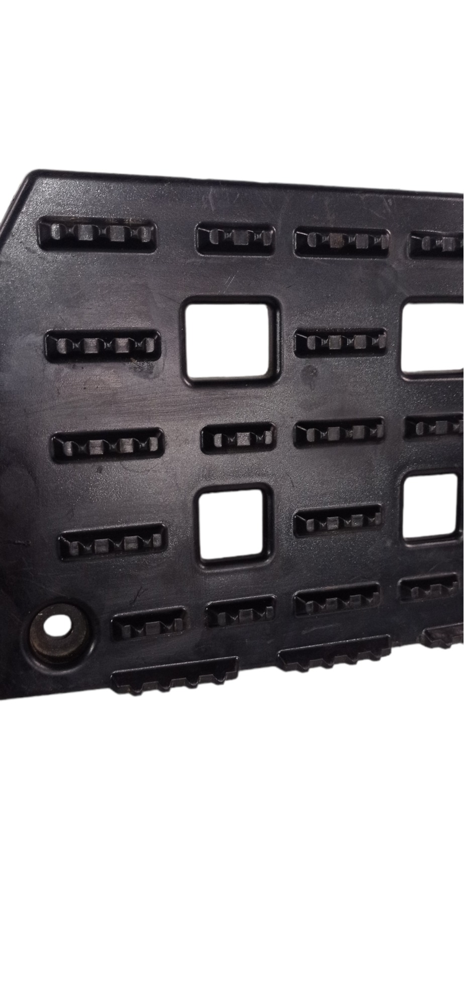 Revestimento Pisante Estribo Direito Mb Atego 2012 Original 2