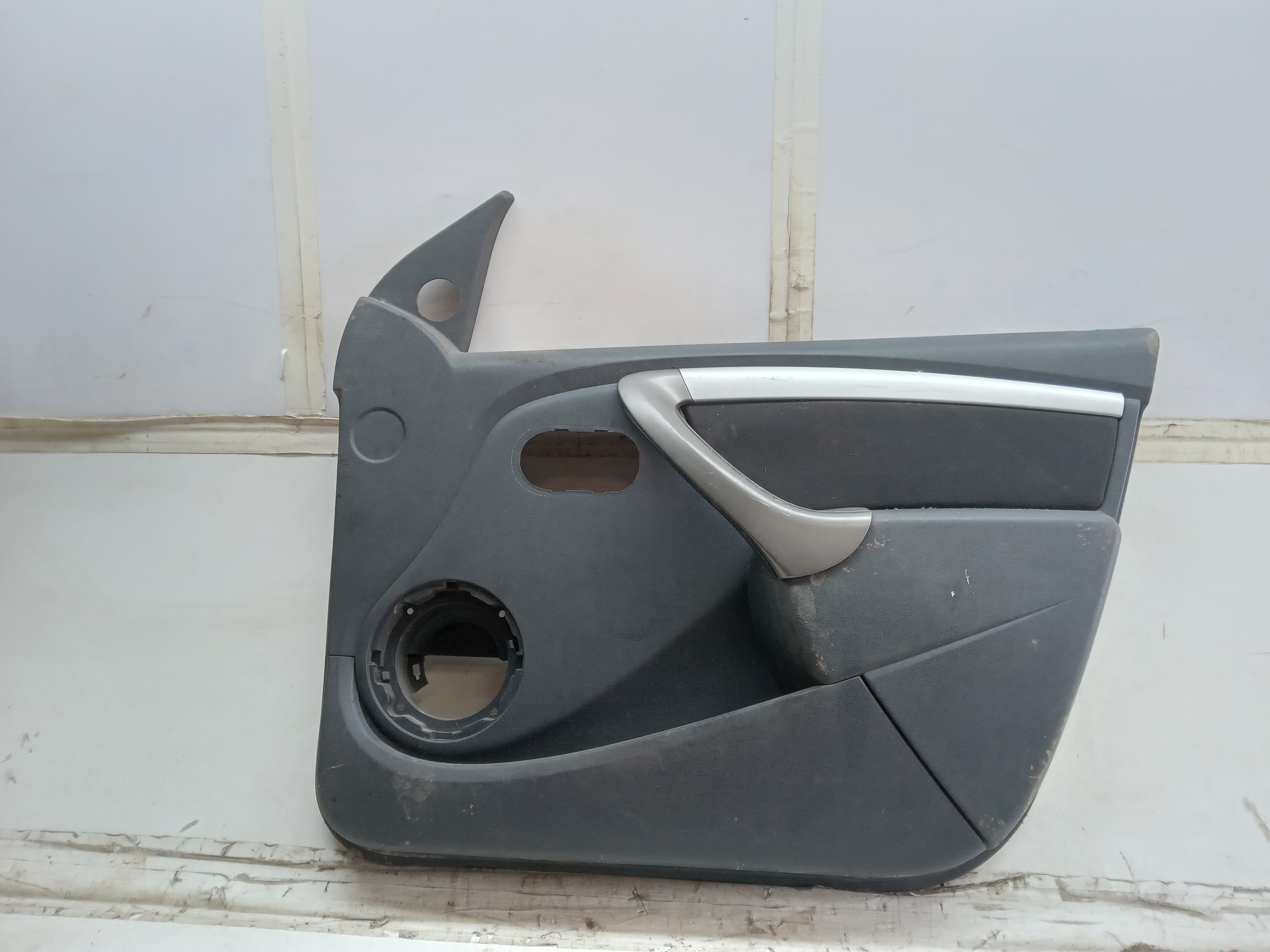 FORRO PORTA DIANT LD RENAULT SANDERO 2010