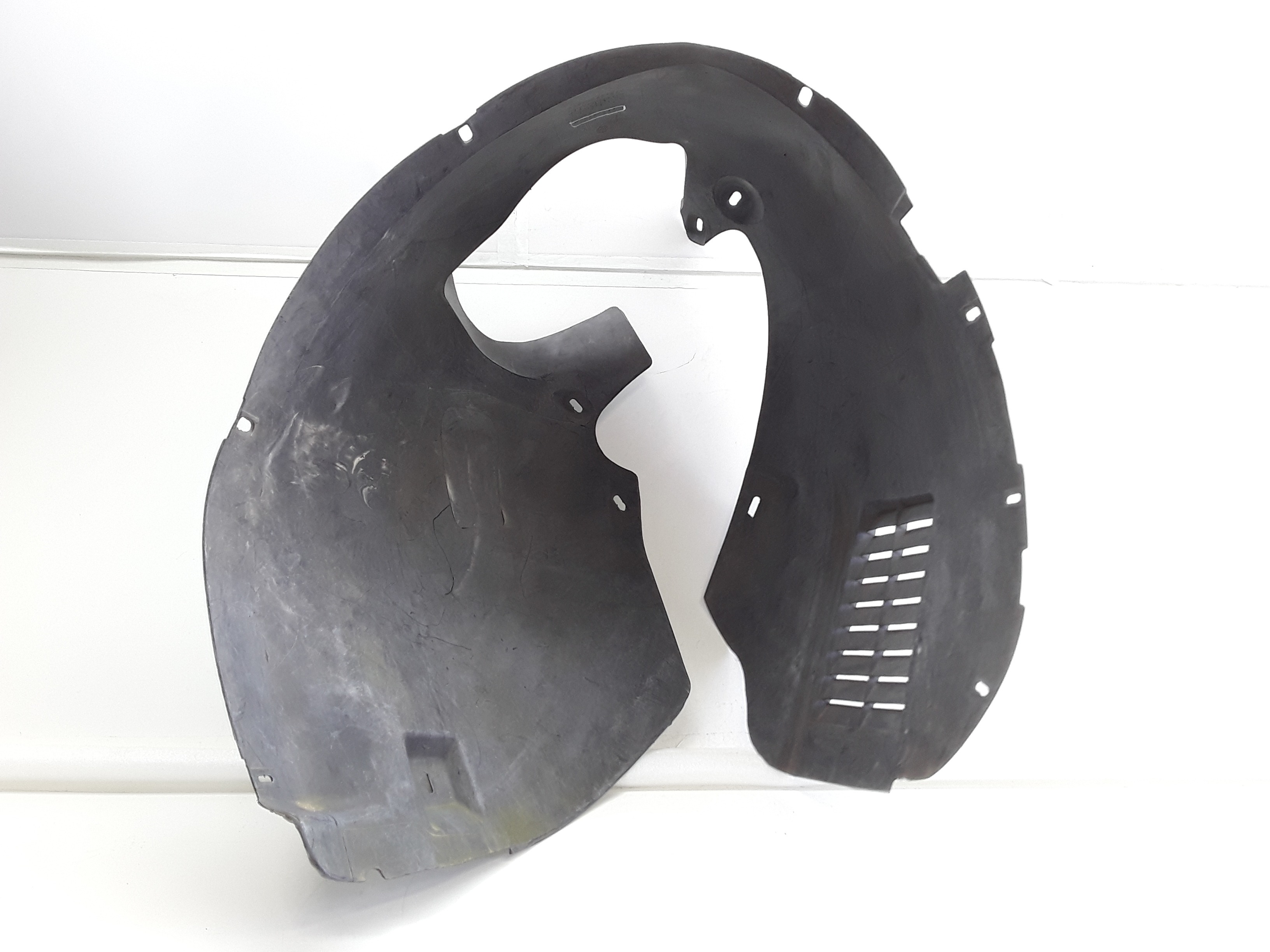 1c0809962j  Parabarro Dianteiro Direito VW New Beetle 2005