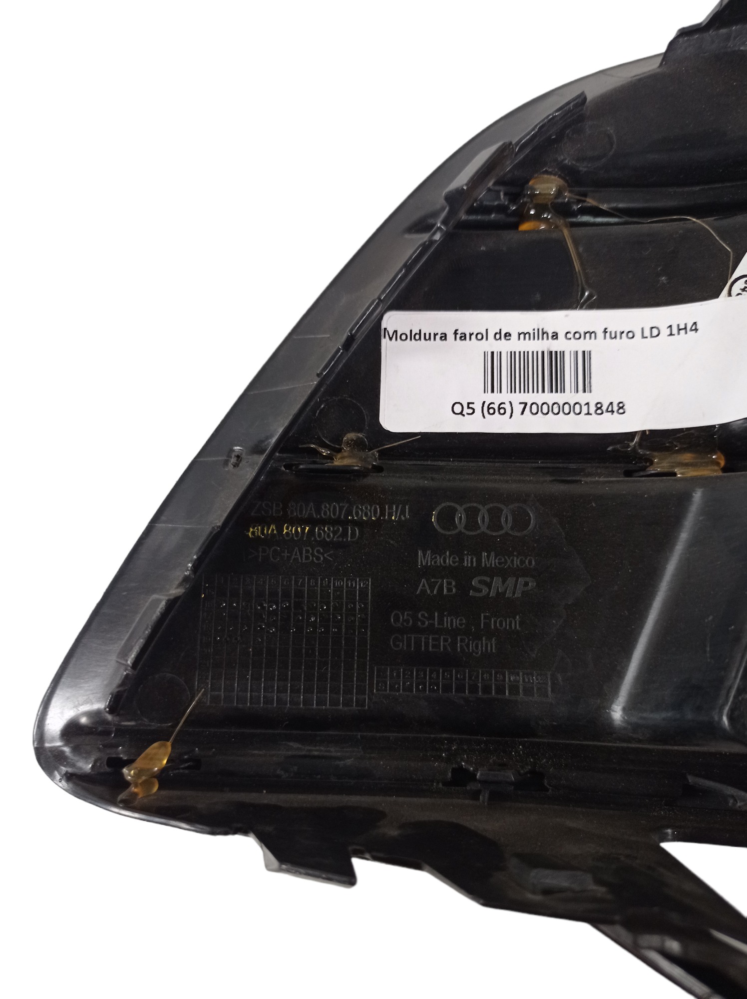 Moldura Farol De Milha Direito Audi Q5 2017 A 2021 Original 10