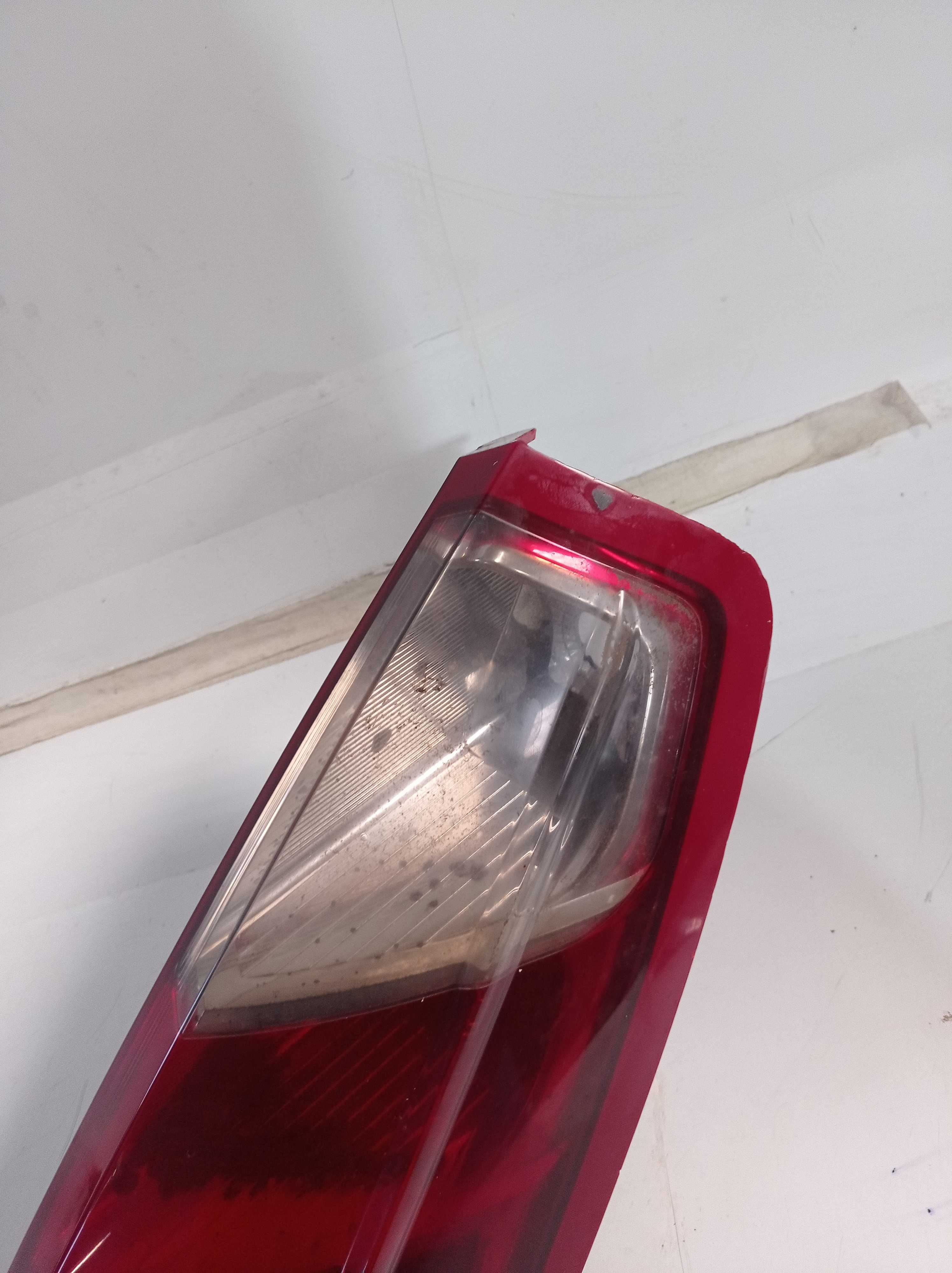 LANTERNA TRASEIRA DIREITA FIAT PUNTO 2008 A 2012 3