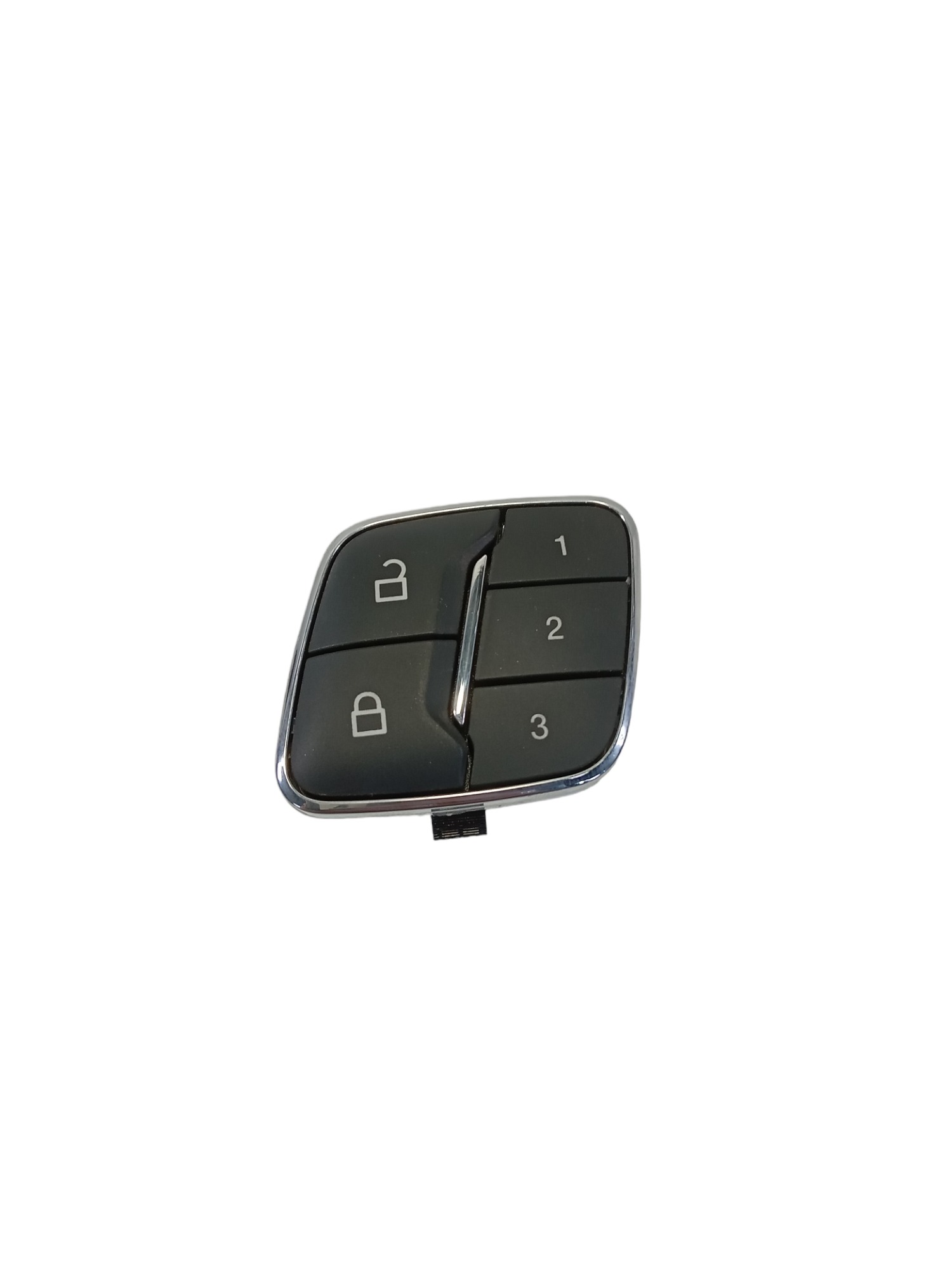 Botão Trava Porta Dianteira Esquera Ford Fusion  2015 1