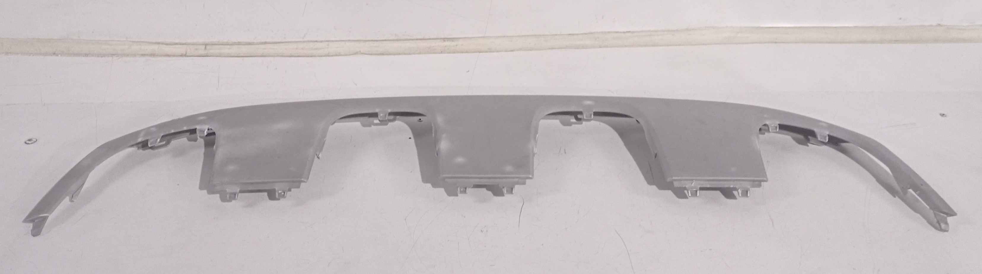 Acabamento Moldura Inferior Spoiler Dianteiro Vw Taos 2020 2