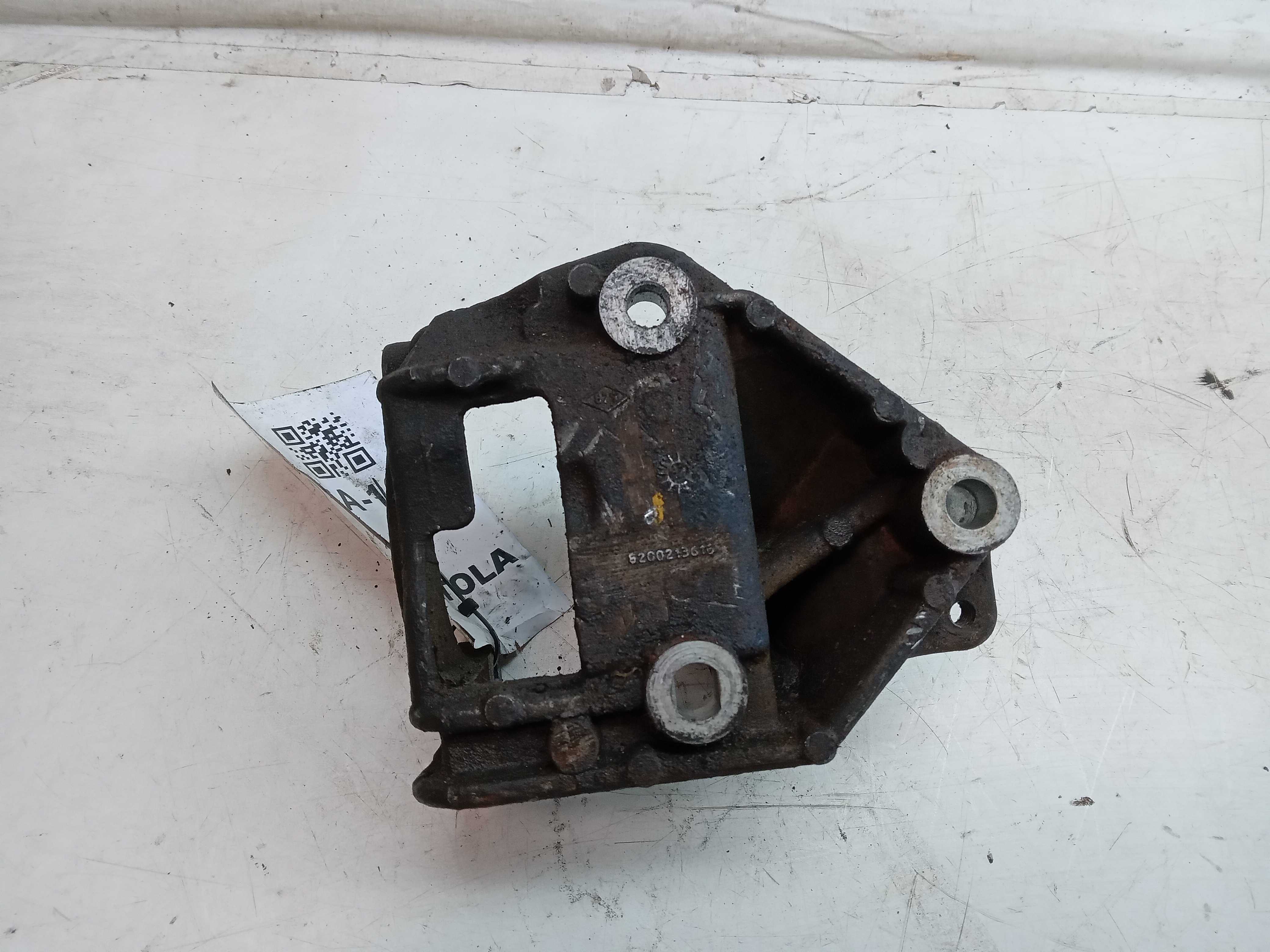 SUPORTE BOMBA DIREÇÃO RENAULT SANDERO 2013 1