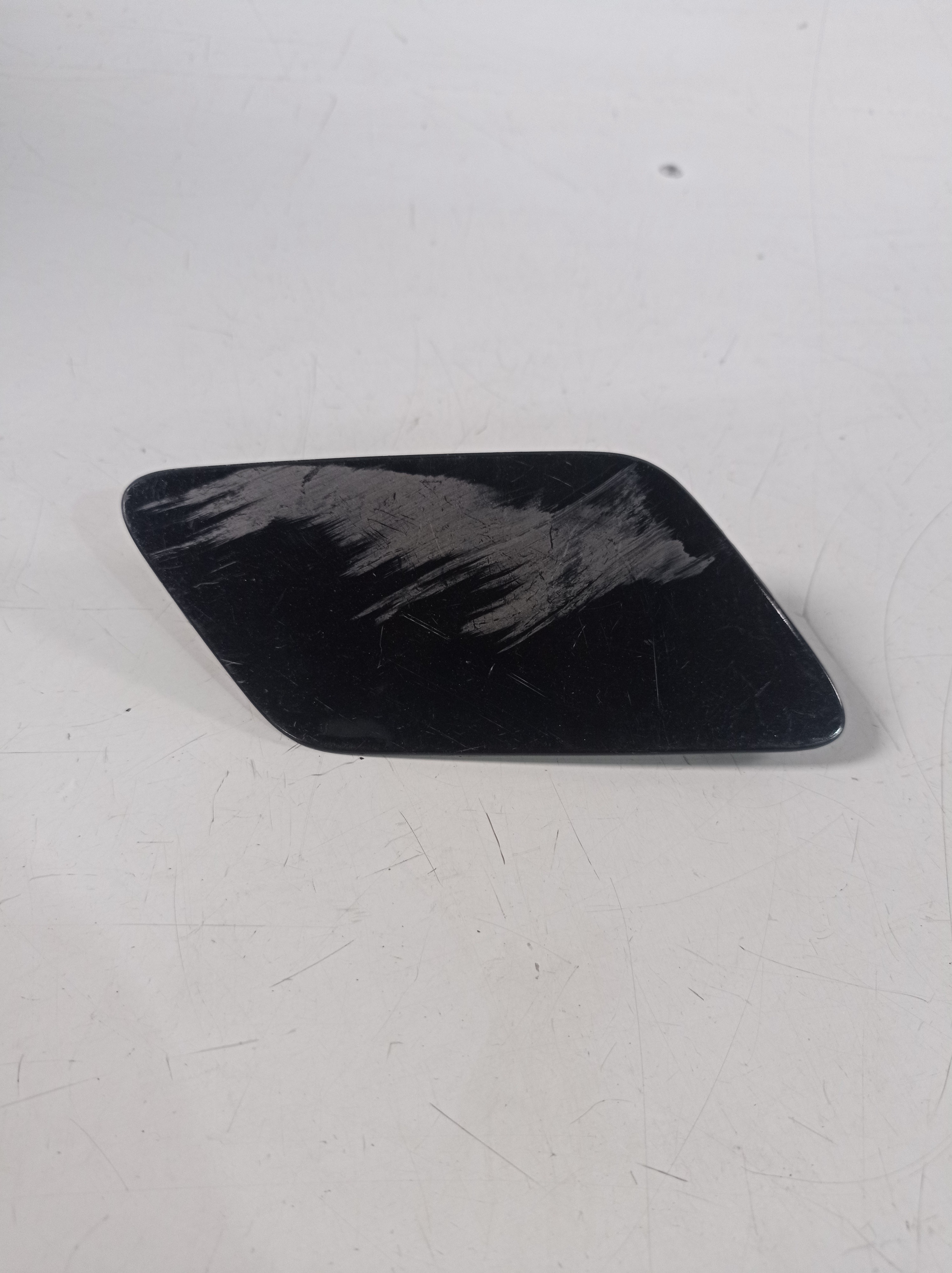 8vb955276 Tampa Esguicho Farol Direito Audi A3 2020