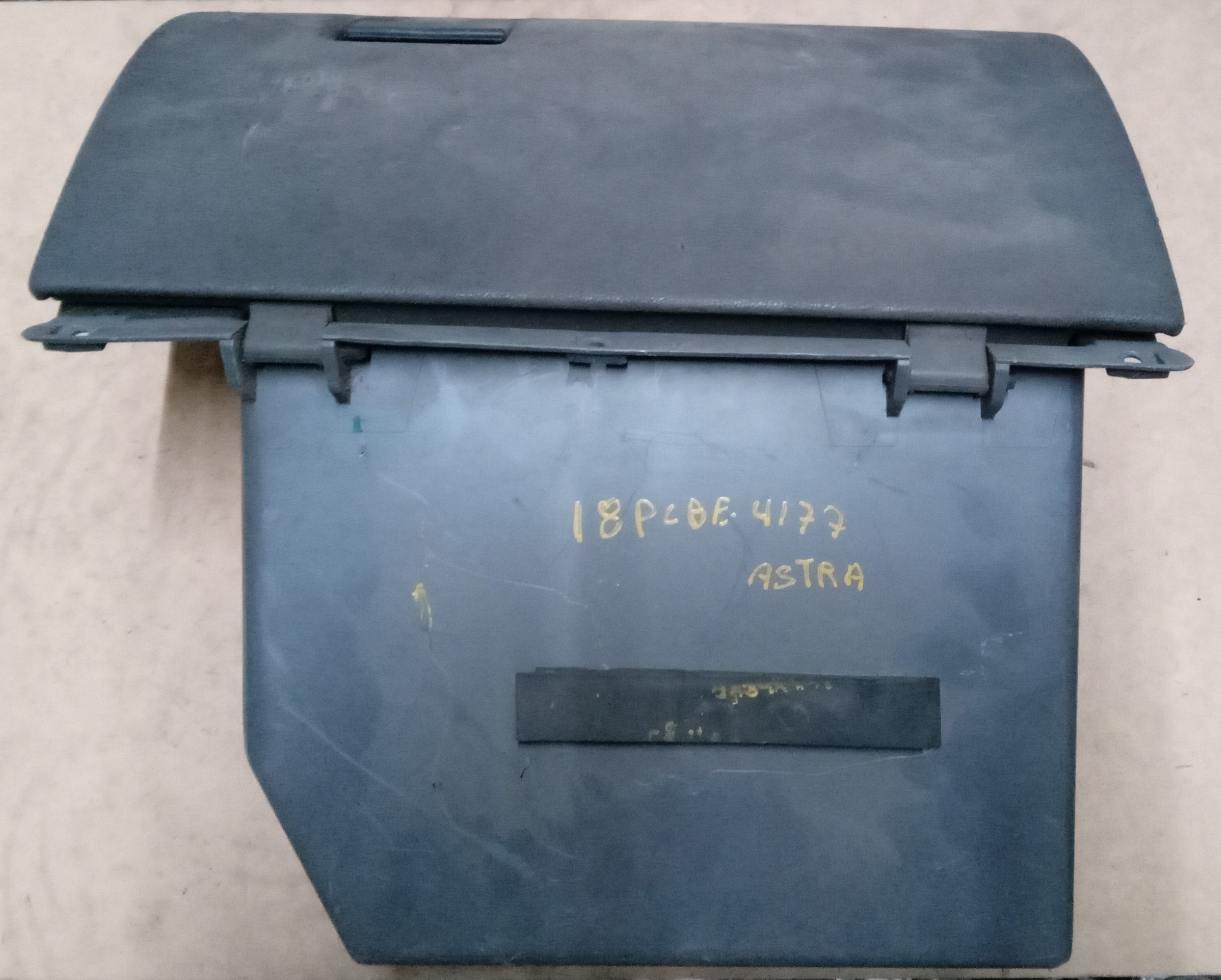 PORTA-LUVAS GM ASTRA 2011 2