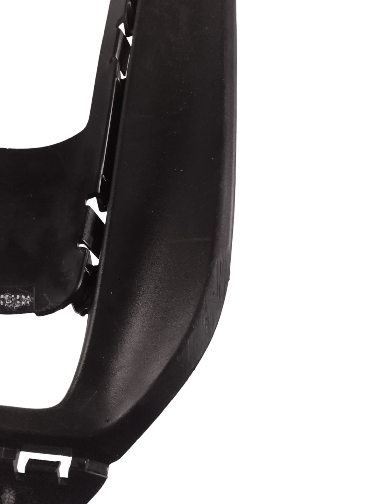 Suporte Farol Milha Direito Gm Tracker 2019 A 2022 3