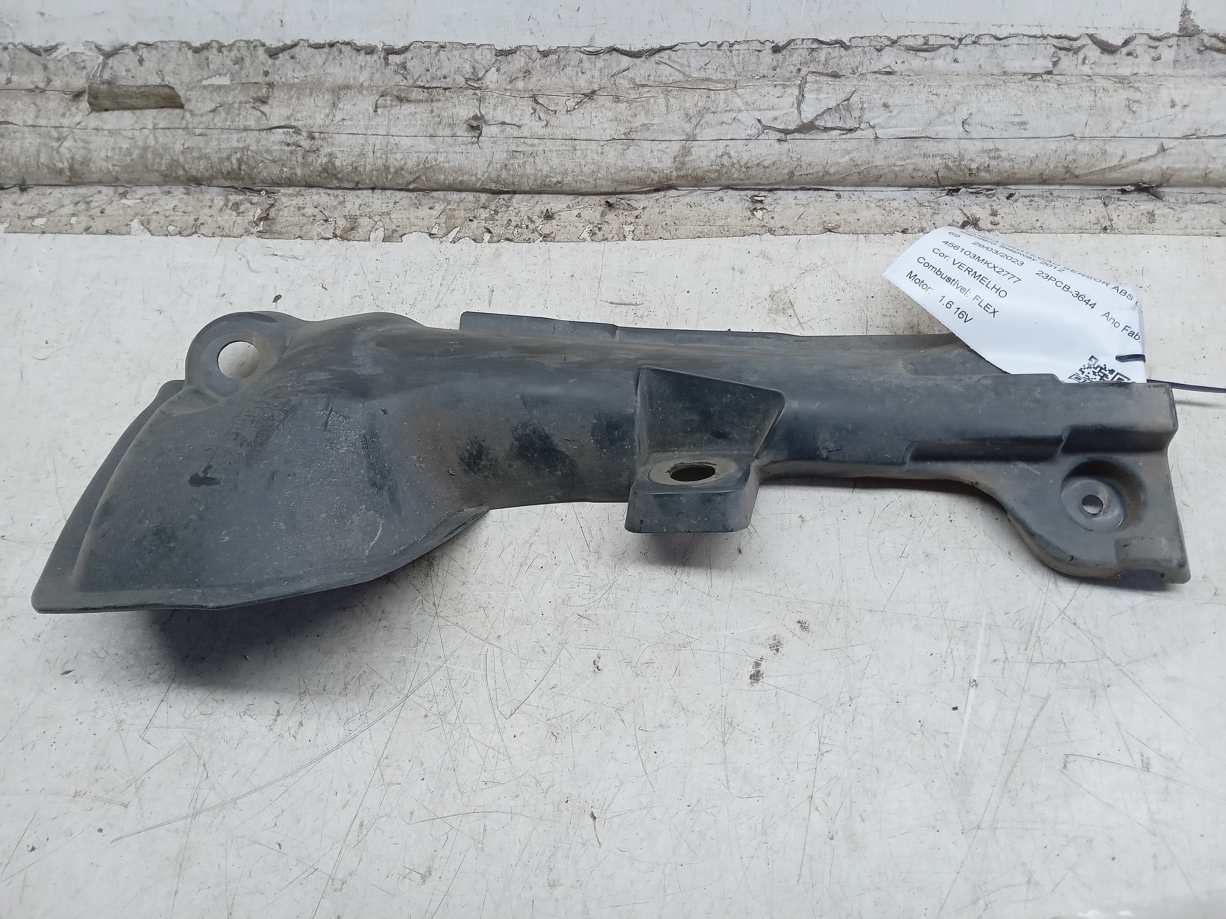 TAMPA PROTEÇÃO SENSOR ABS LD Renault Sandero Stepway 2012
