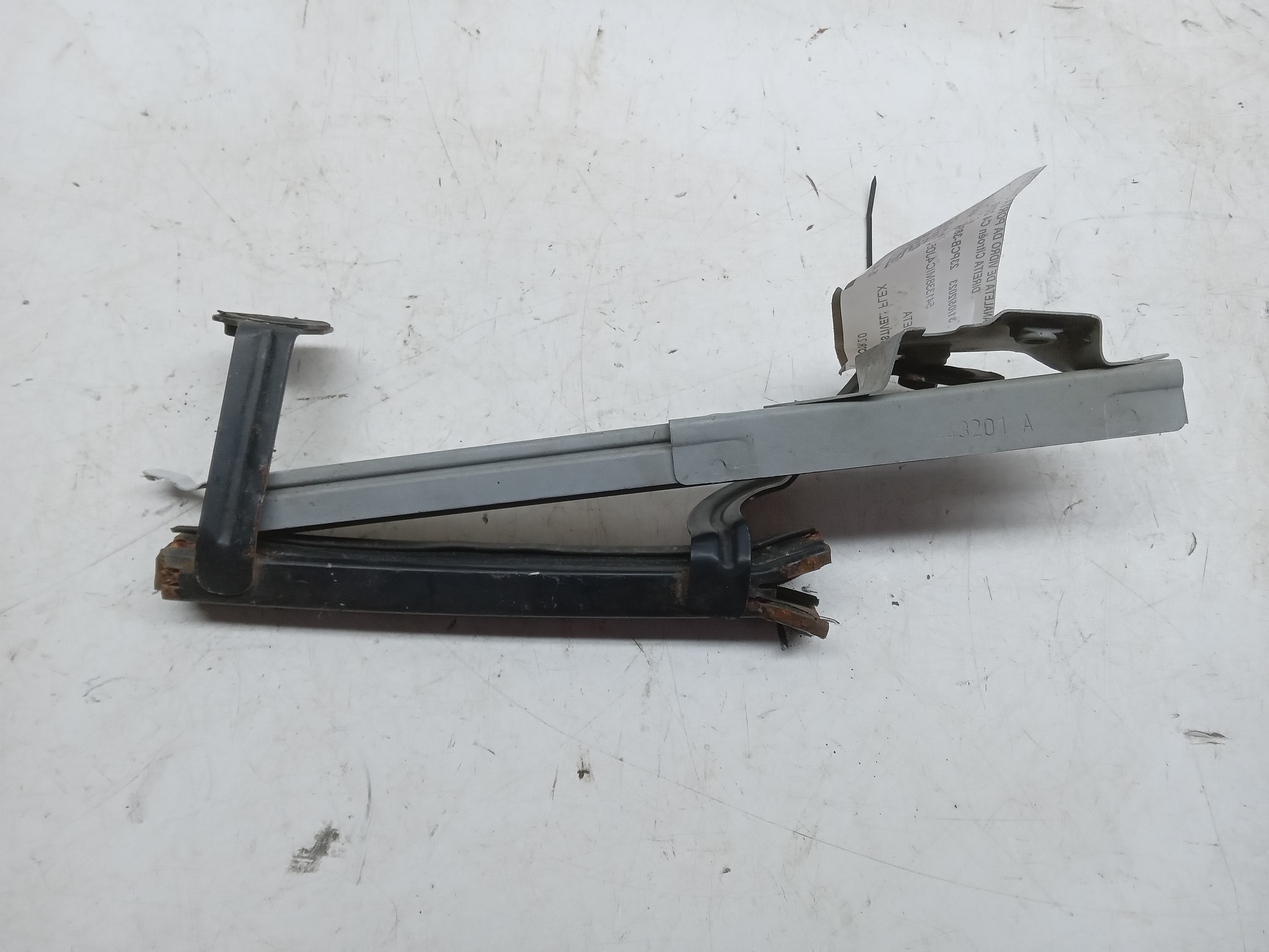 CANALETA GUIA VIDRO PORTA DIANT LD Citroën C4 2010 2