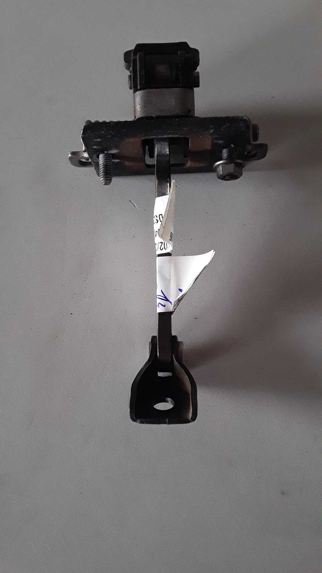 Limitador Porta Dianteira Direita Citroen Ds3 2012 1