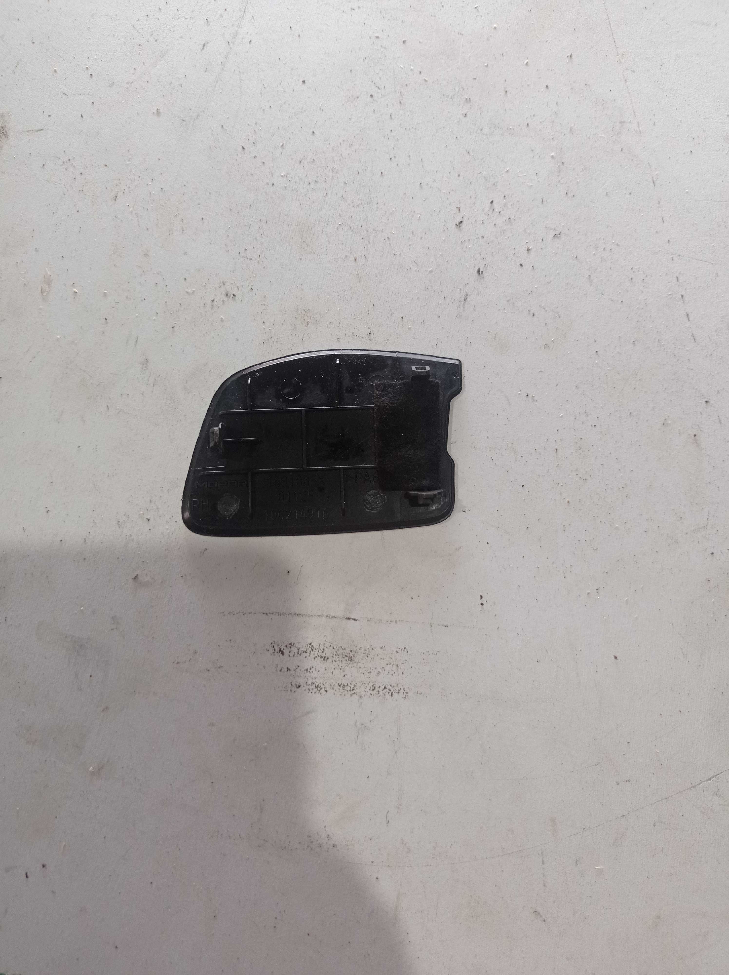 ACABAMENTO TAMPA MAÇANETA INTERNA DIANT DIR FIAT TORO 2016 2