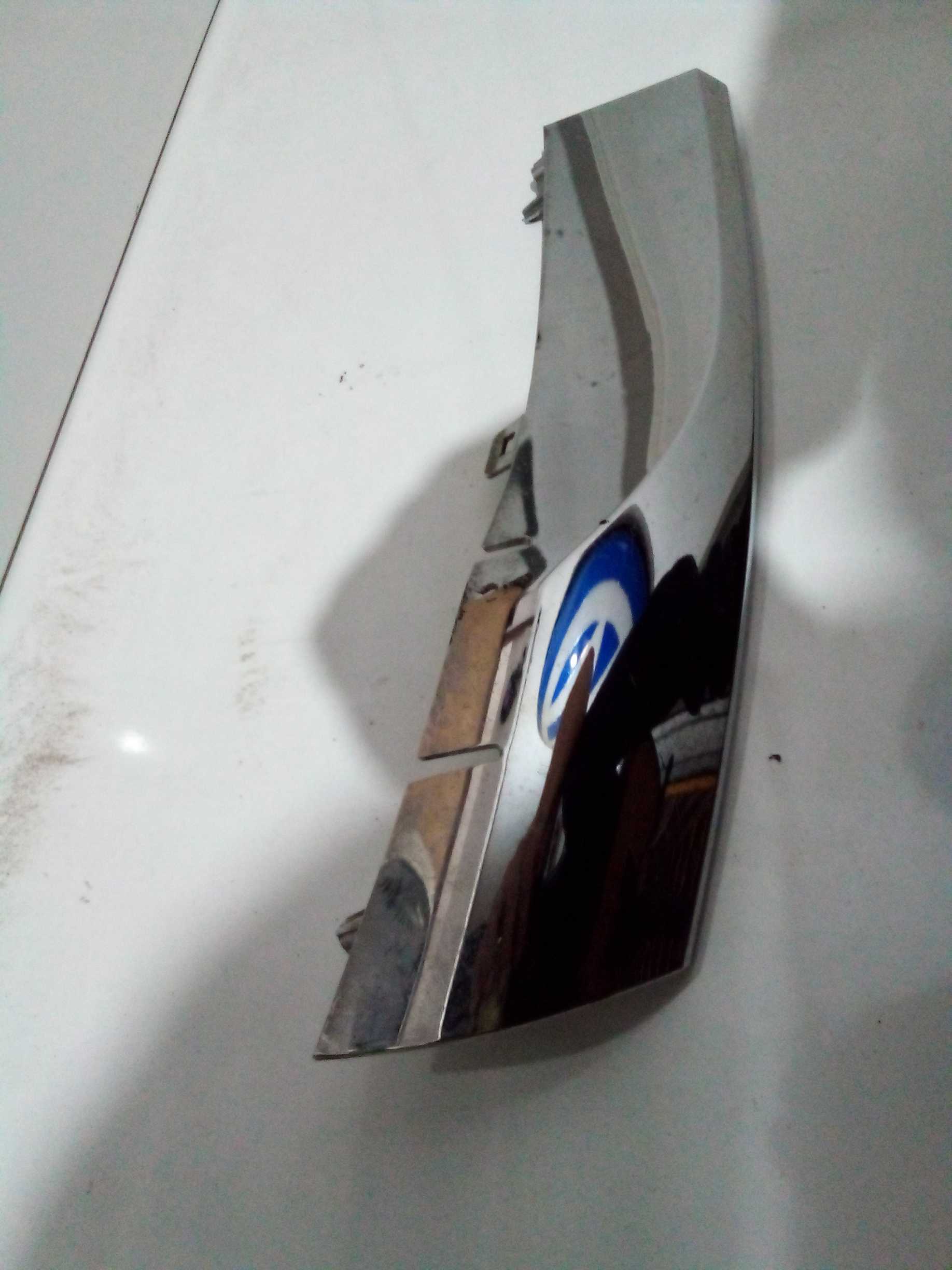 Friso Direito Superior Da Grade Da Hilux Sw4 2018 Cromado 3