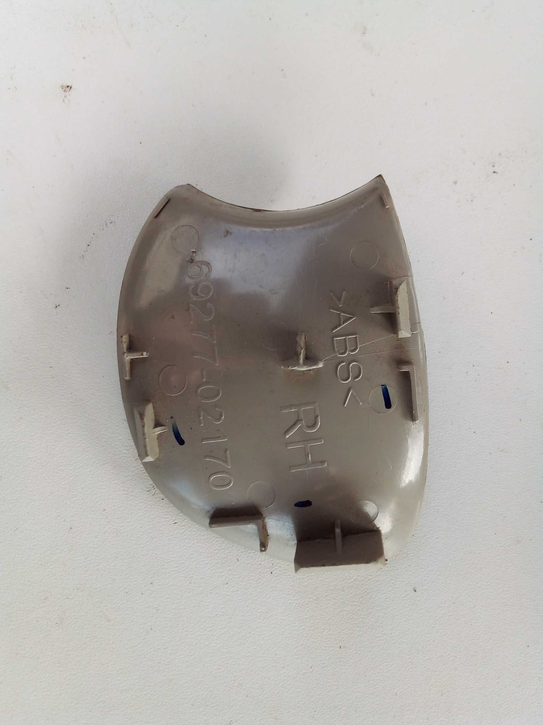 6927702170 Moldura maçaneta int diant dir Toyota Corolla 2010 2